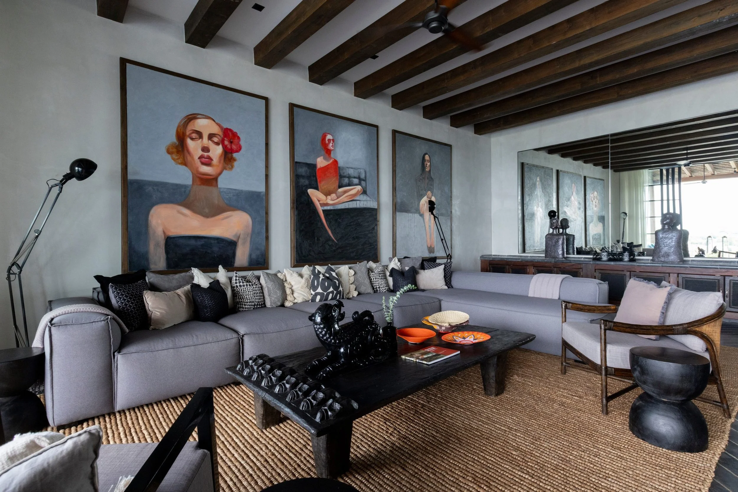 Reya_living_room-2.jpg
