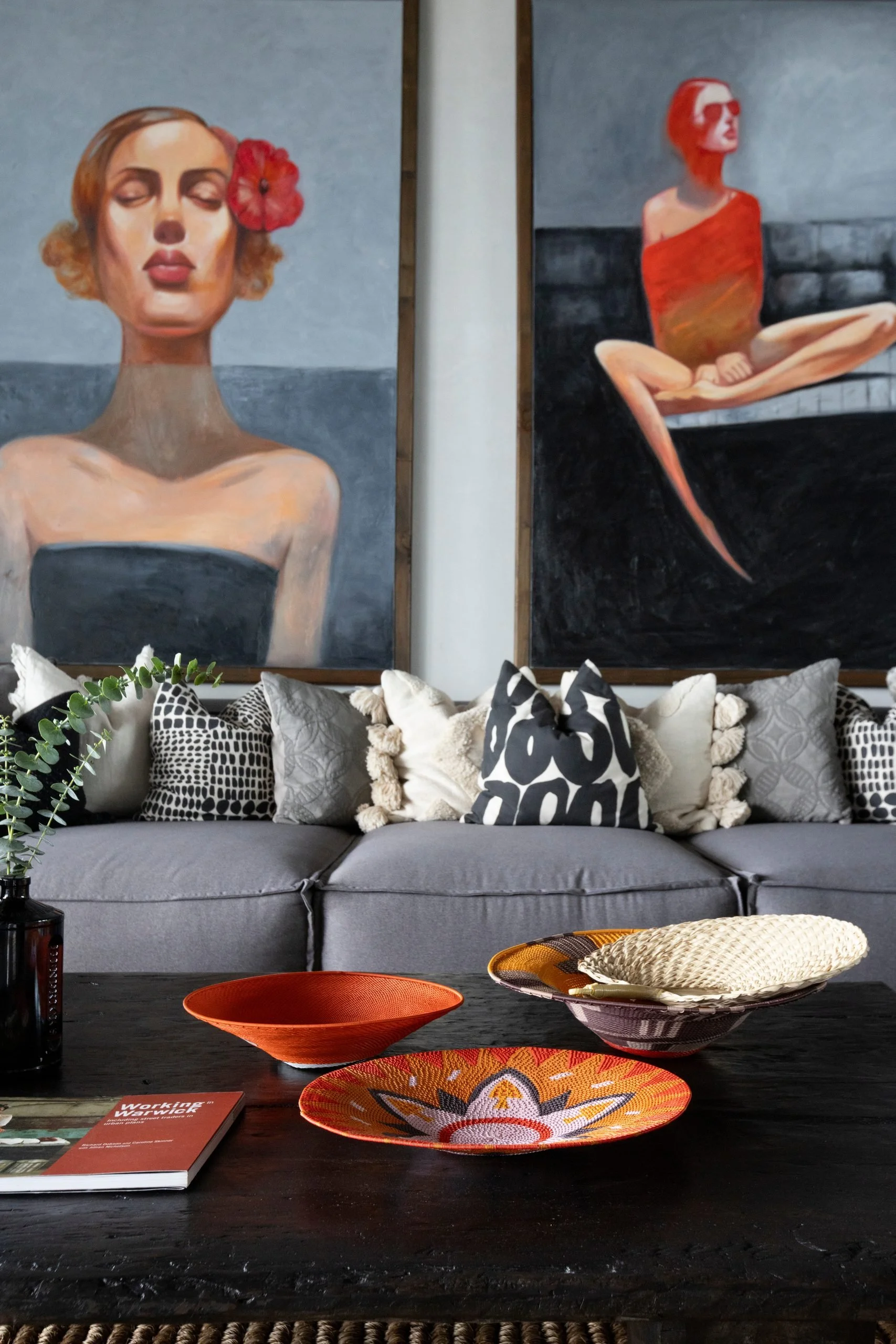 Reya_living_room-8.jpg