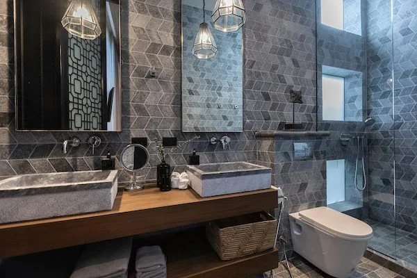 Suwan_bathroom_2-2.jpg