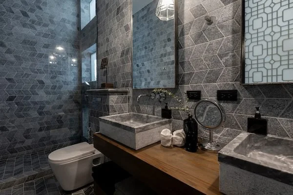 Suwan_bathroom_3-2.jpg