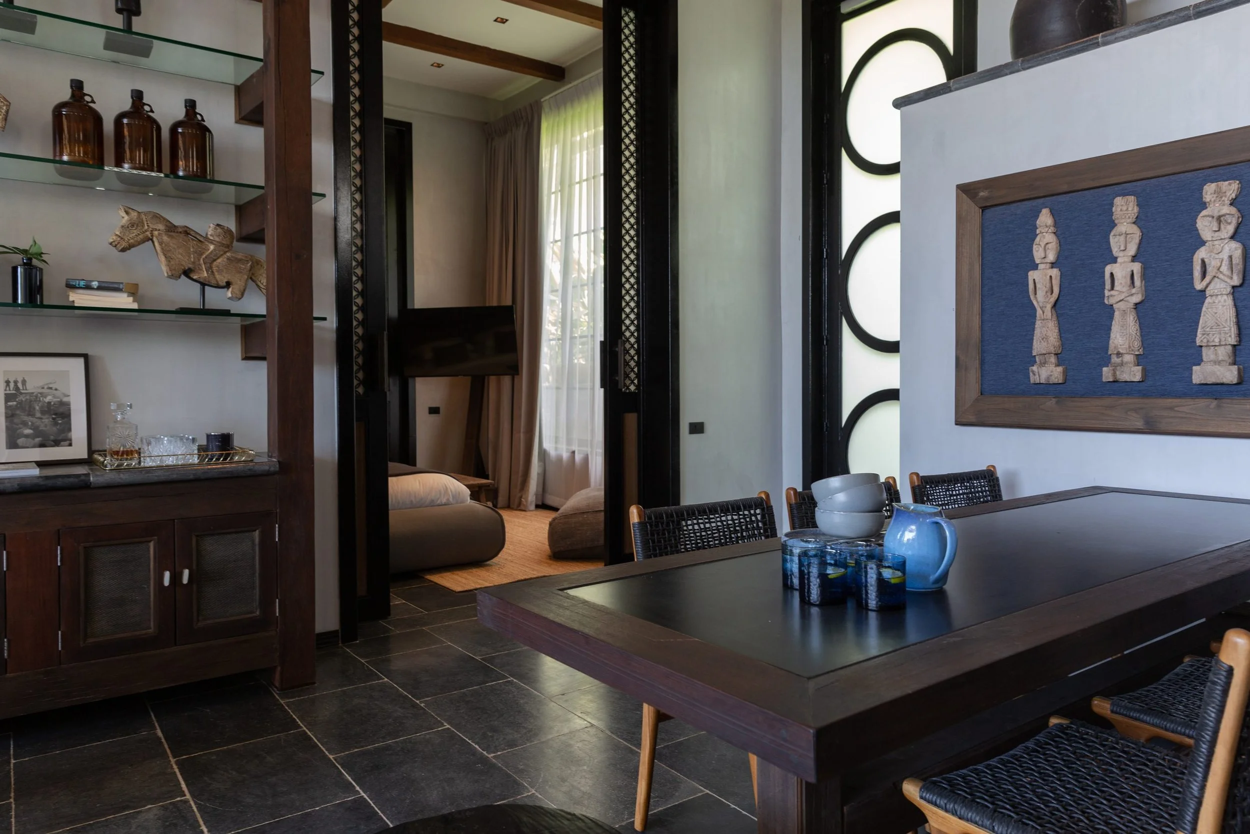 Villa 1_Clay8_dining-8.jpg