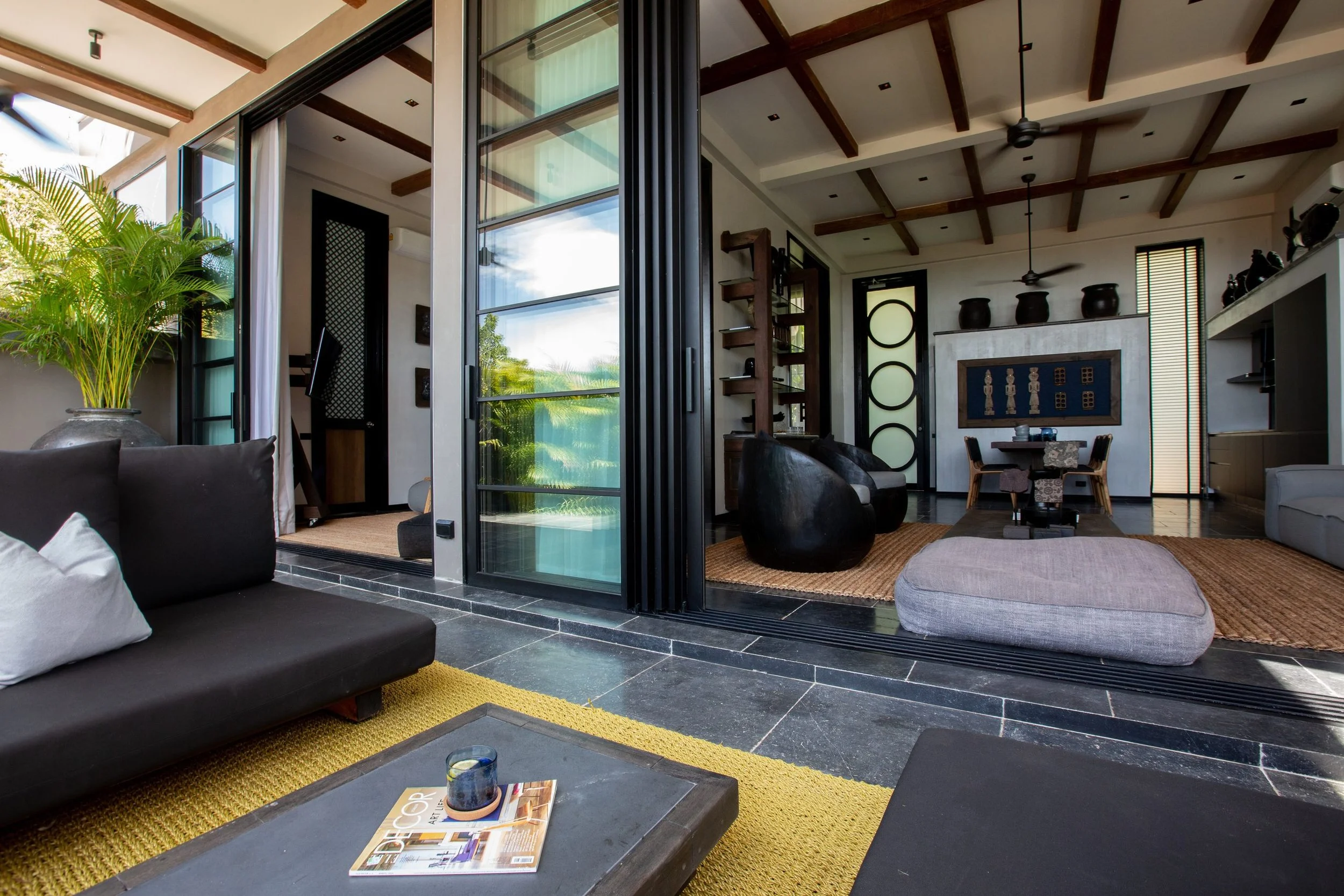 Villa 1_Clay8_outdoor_lounge-9.jpg