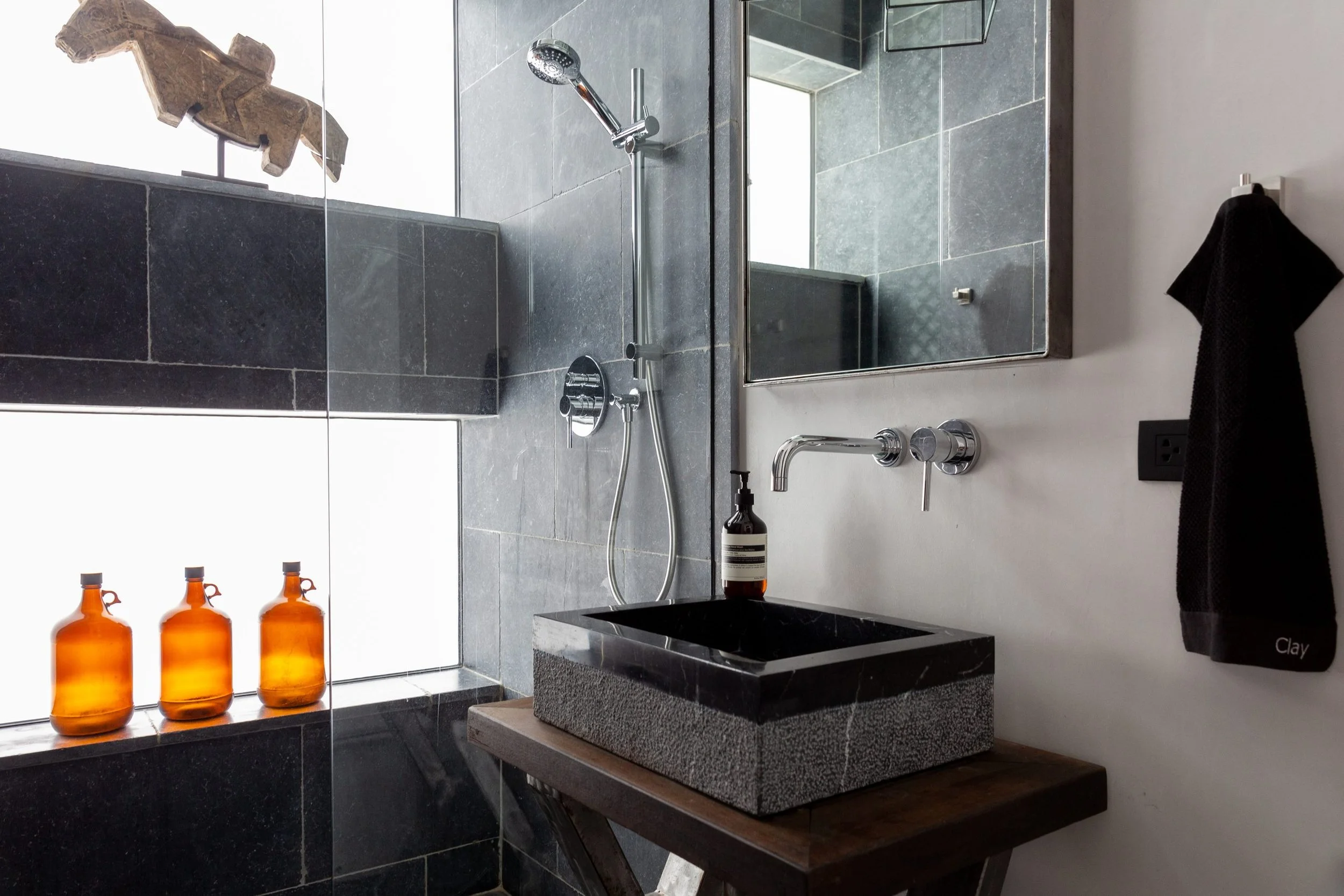 Villa 1_Clay8_bathroom-2.jpg