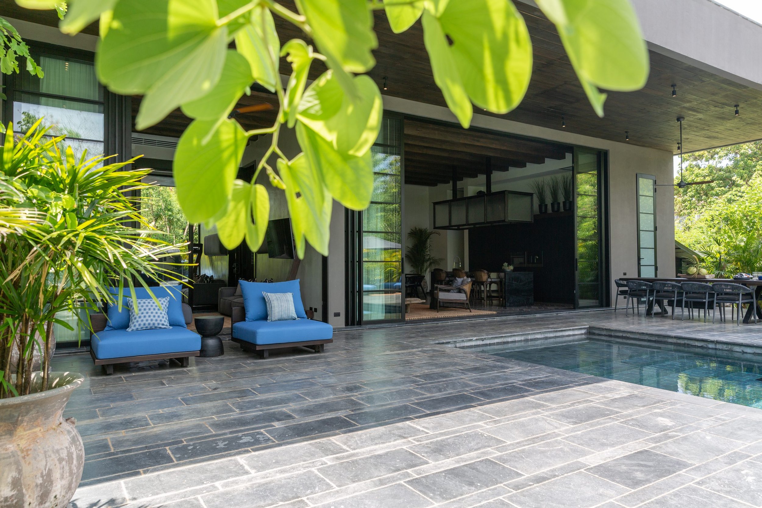 BVilla_1_master_bedroom_terrace-4.jpg