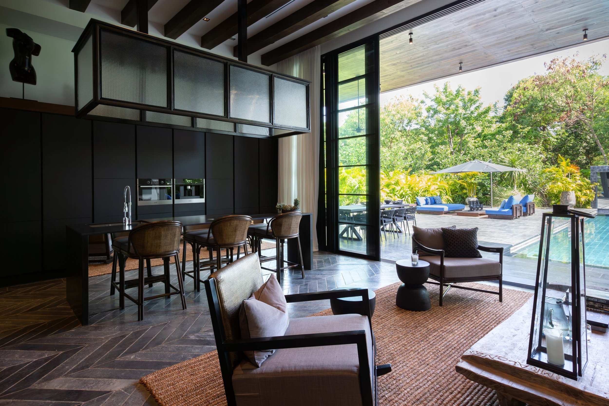 BVilla_1_kitchen-6.jpg