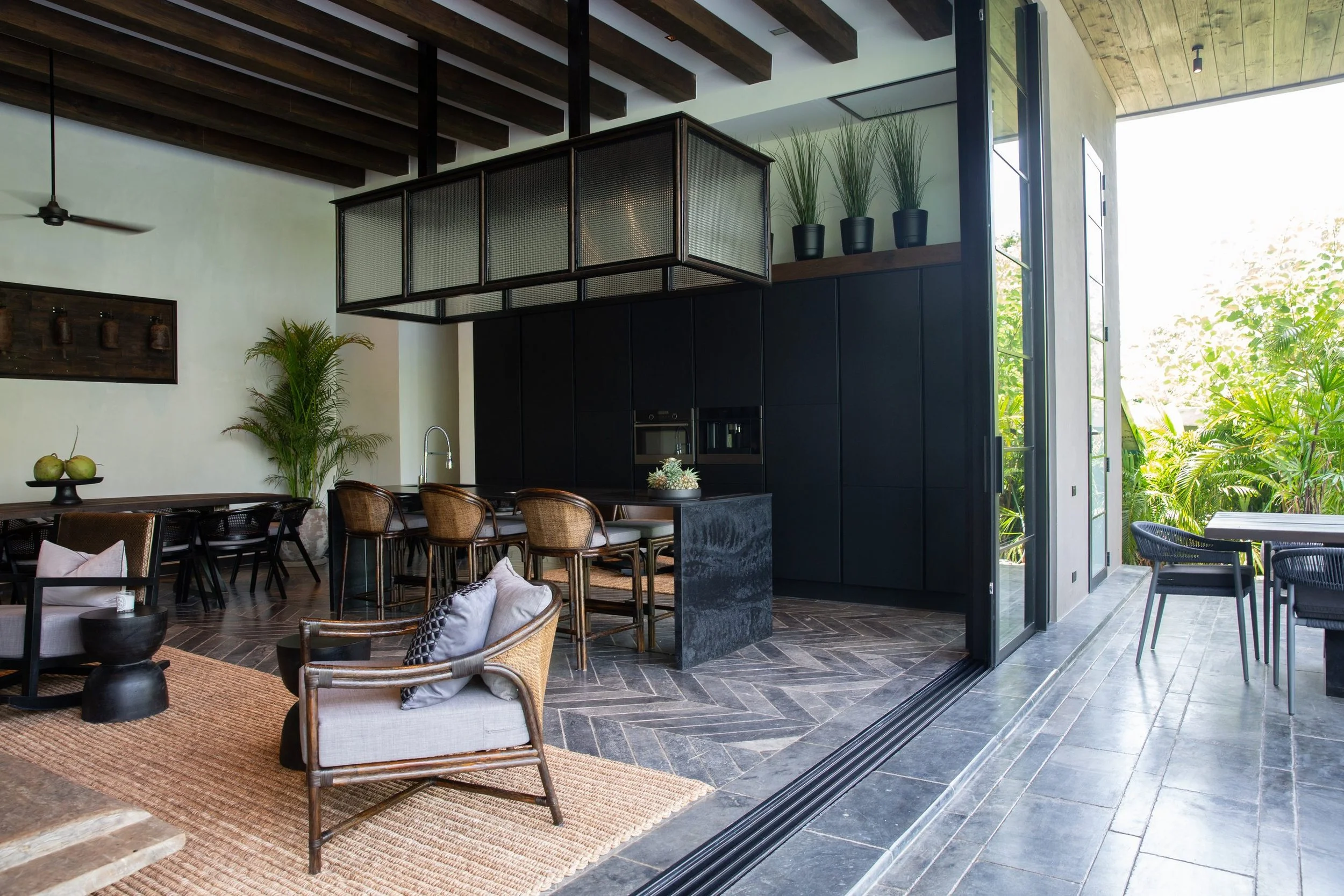 BVilla_1_living_room-1.jpg