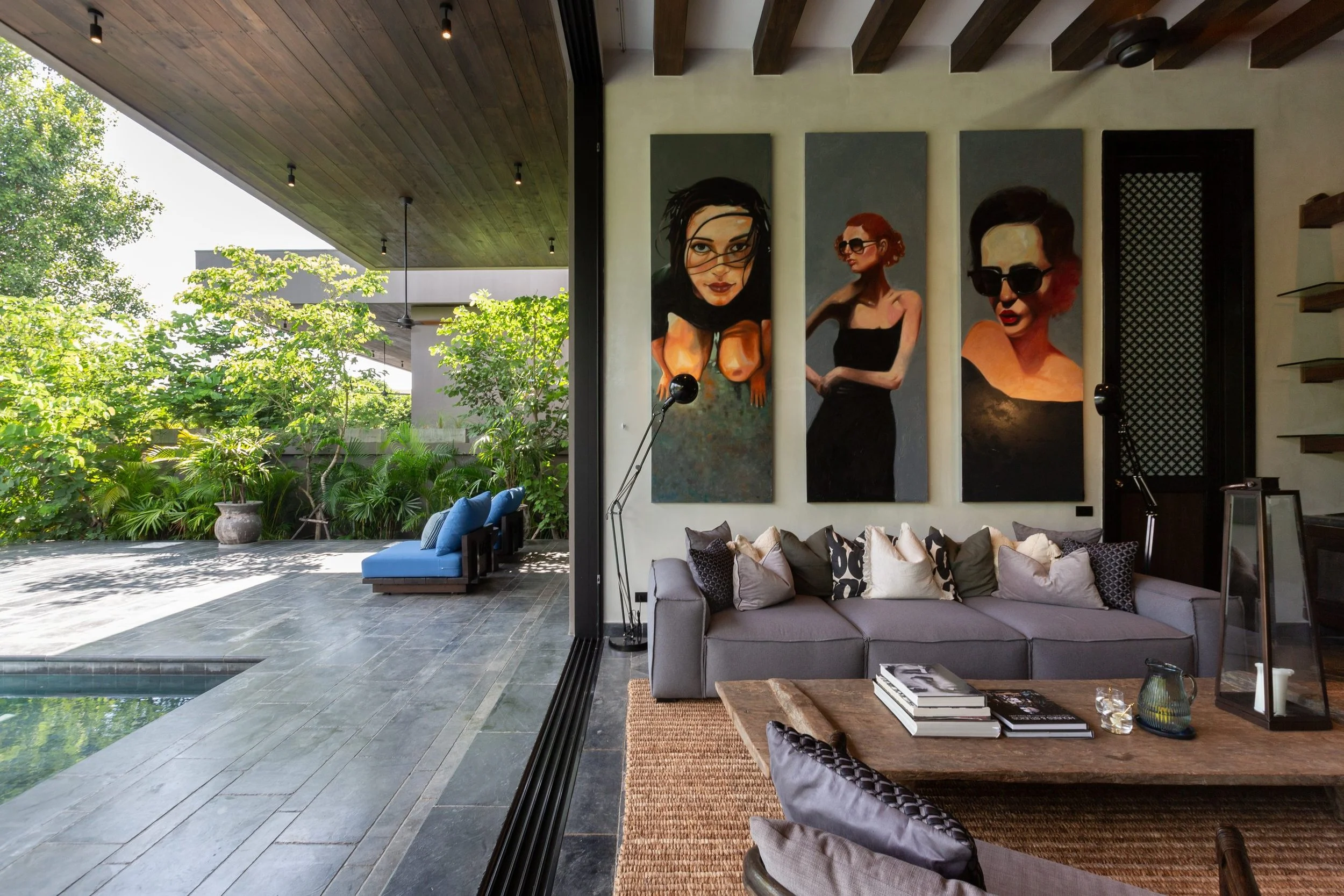 BVilla_1_living_room-7.jpg