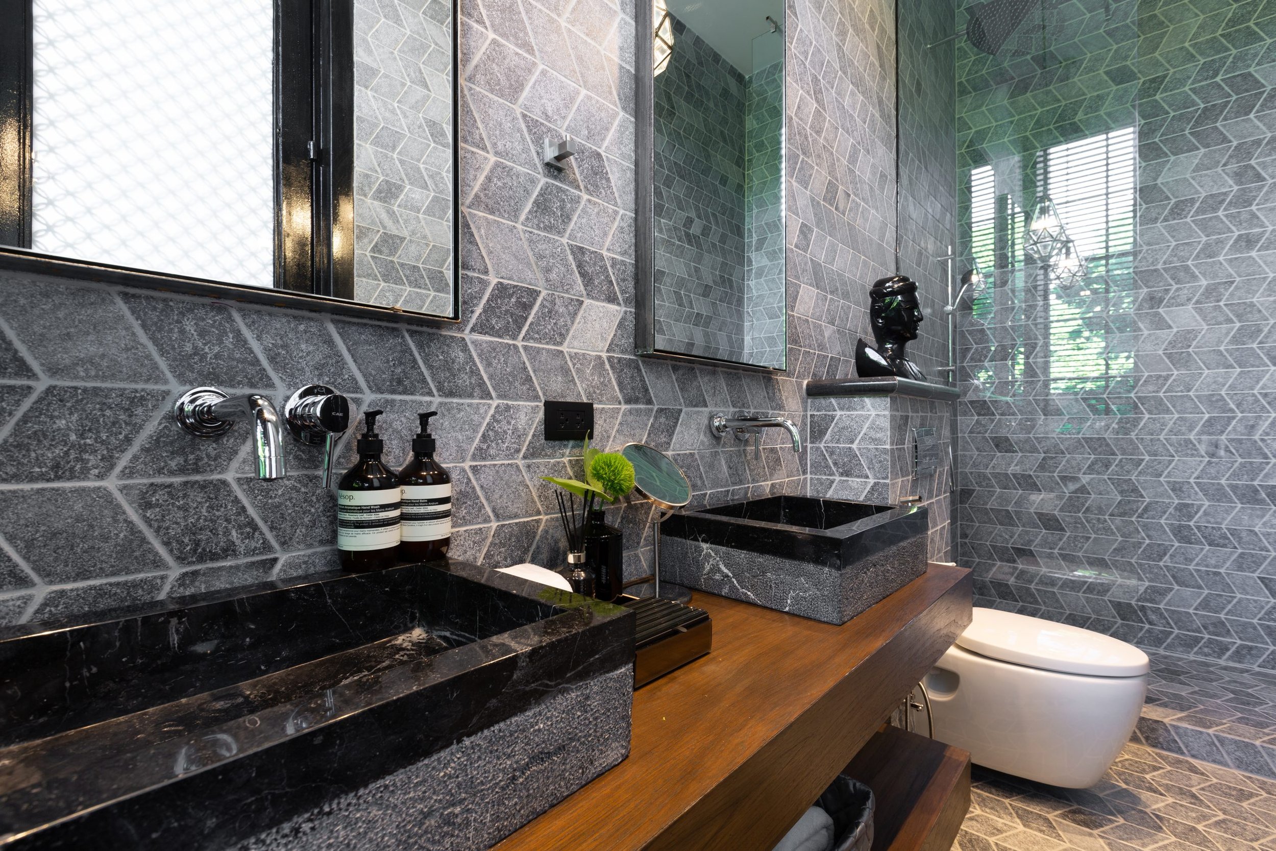 BVilla_1_bathroom_3-1.jpg