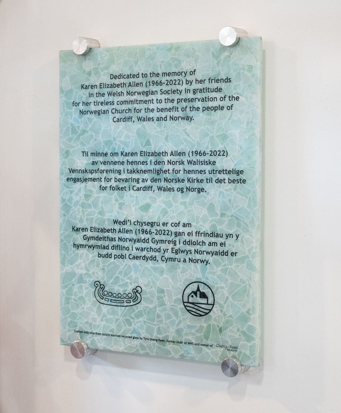 memorial plaque 02.jpg