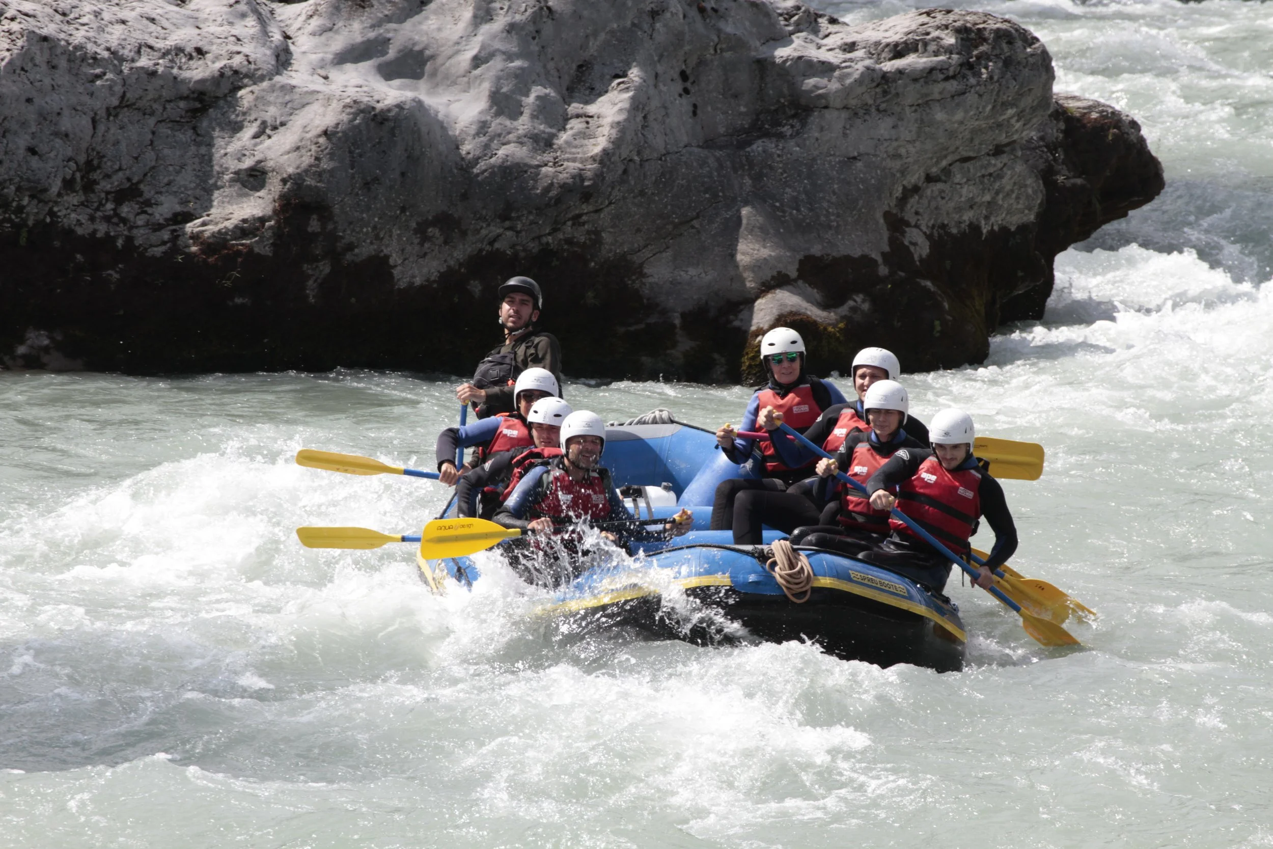 Swiss River Adventures Rafting Vorderrhein 15.08.2023 TT (52).JPG