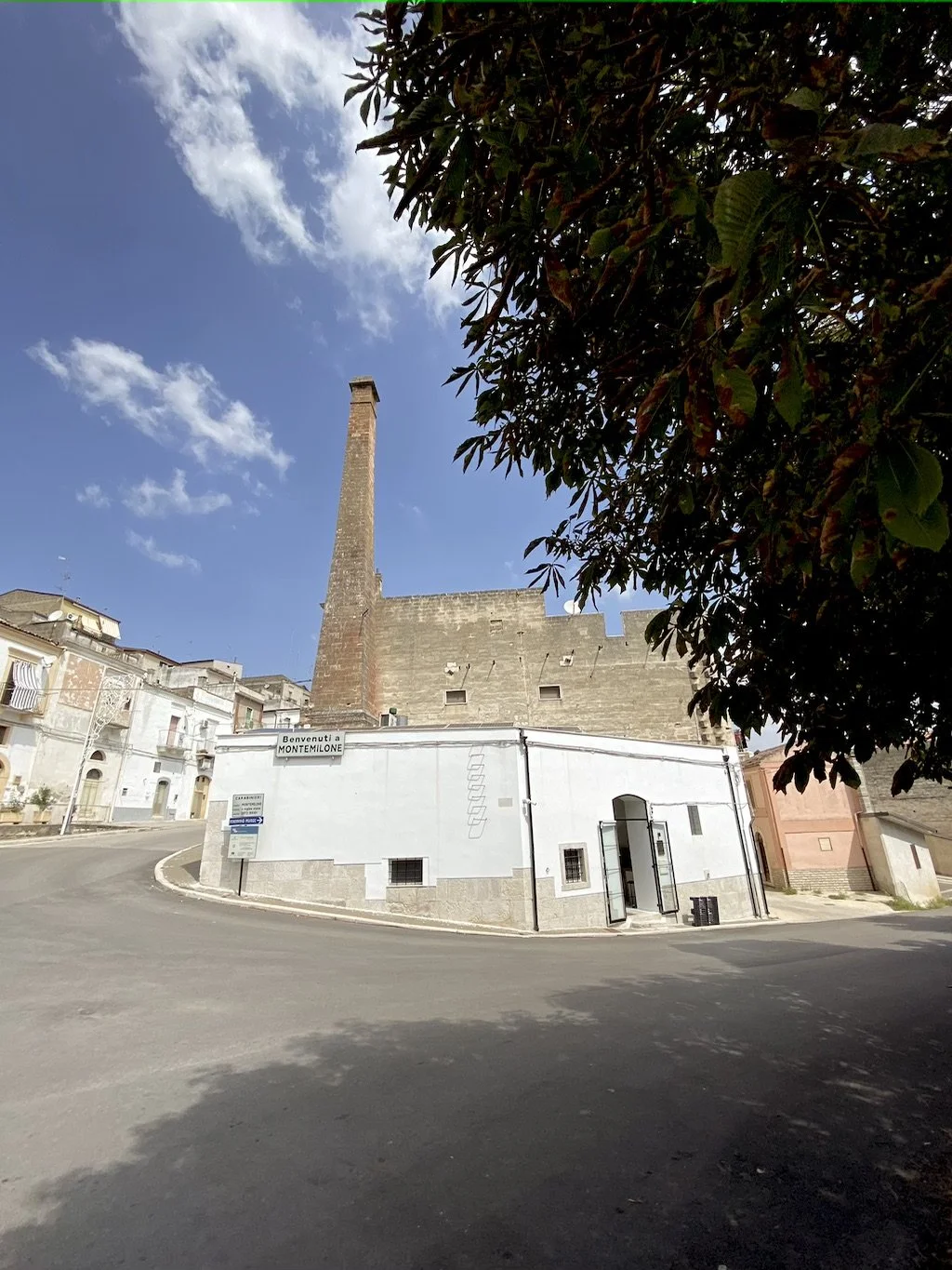 Milonia Mulino Esterno.jpg