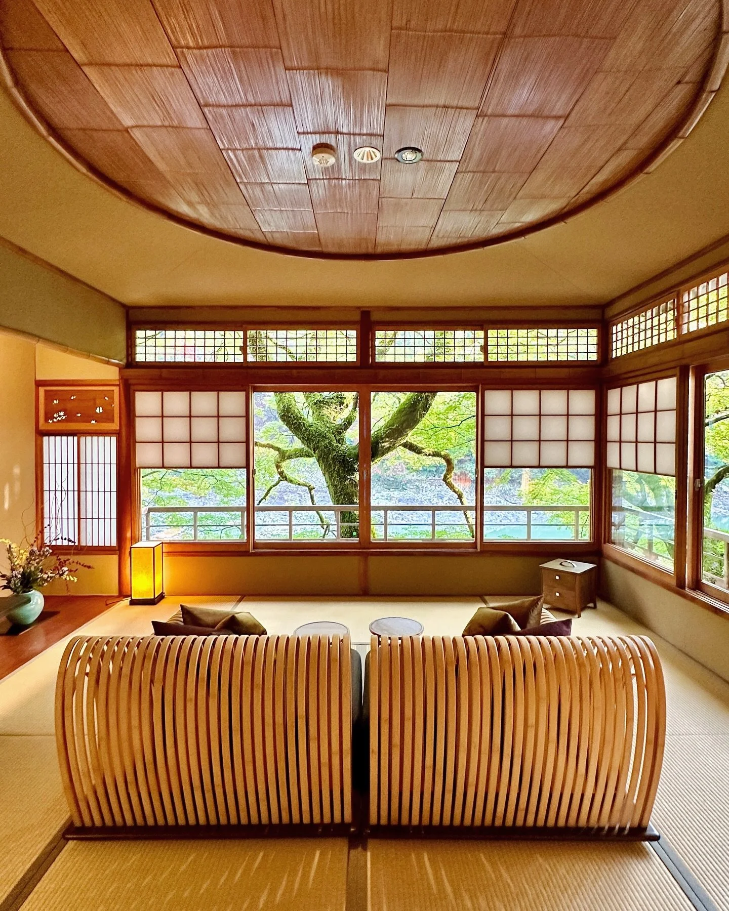 The dreamiest stay in Kyoto perched above the Katsura River ✨ @hoshinoresorts.official