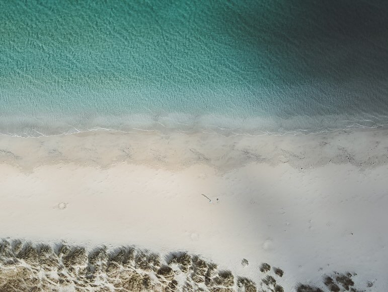 Oceans of the Outer Hebrides // 

#wellnessretreat #wellbeingandrest #cabinobsession #slowtravel #slowtraveller #slowtravelstories #slowliving #slowlivingspaces #scotlandadventure #scotlandadventures #outerhebridesofscotland #protectourplanet #nature