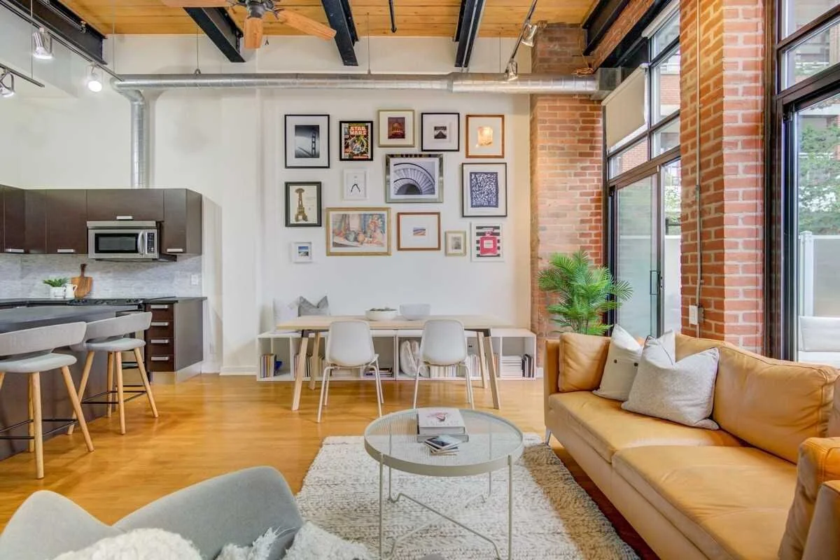 IMG_3622HANNA LOFT.JPG