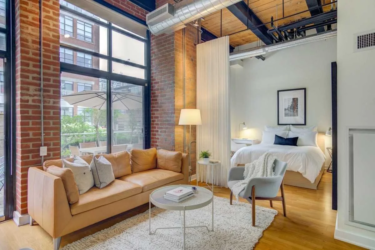 IMG_3623HANNA LOFT.JPG