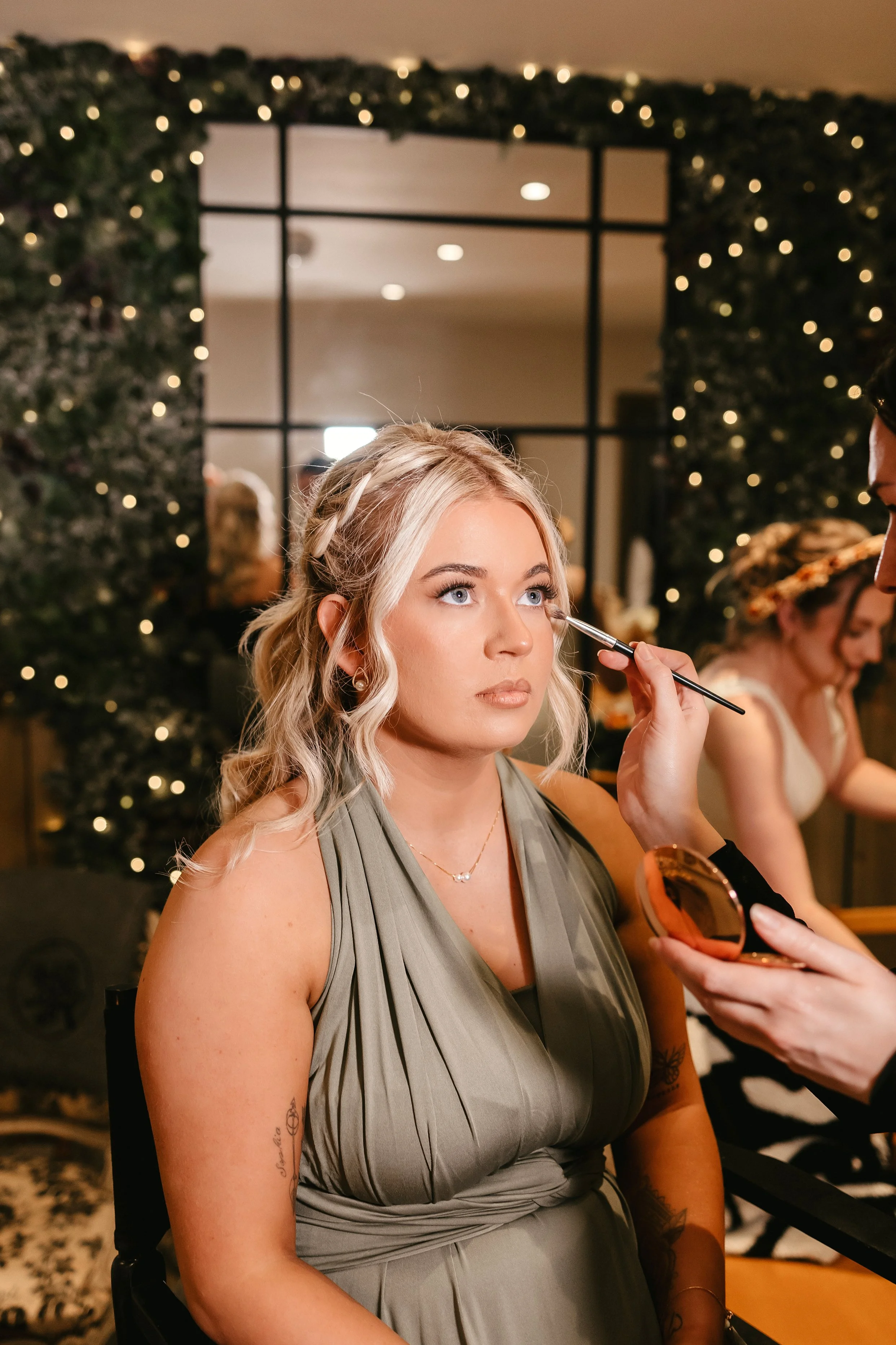 Hollie and Charlie - Becc Photography 09.jpg