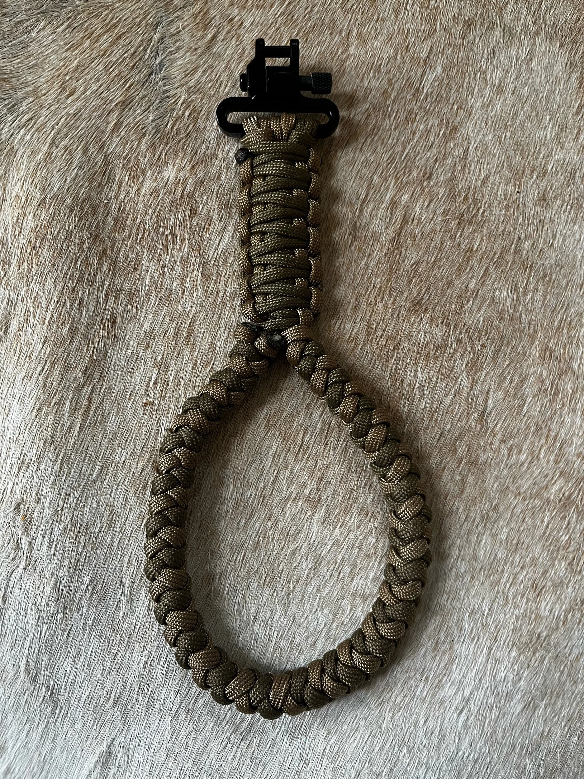 07AB8537-0AF5-444E-8973-95B465E2EF65