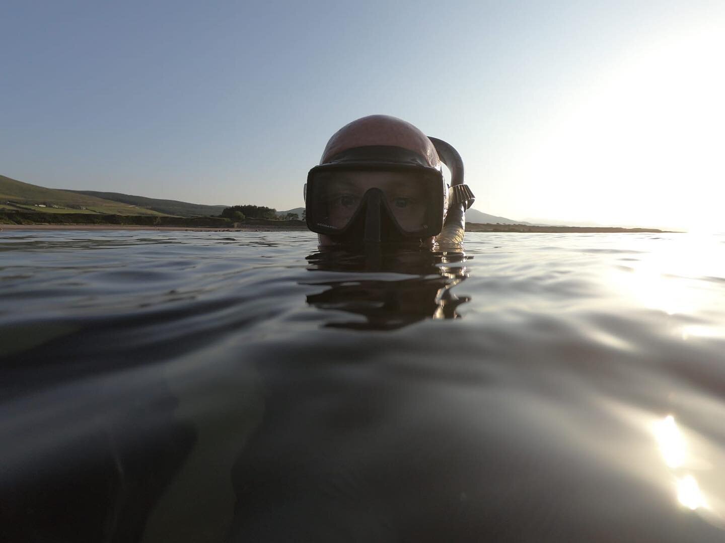 The only place for adventure therapy is the calm and cooling sea 🌊 during this super spell of great weather in Ireland 🇮🇪 #adventuretherapy #snorkeling #bluespace #irishsummer #heatwave