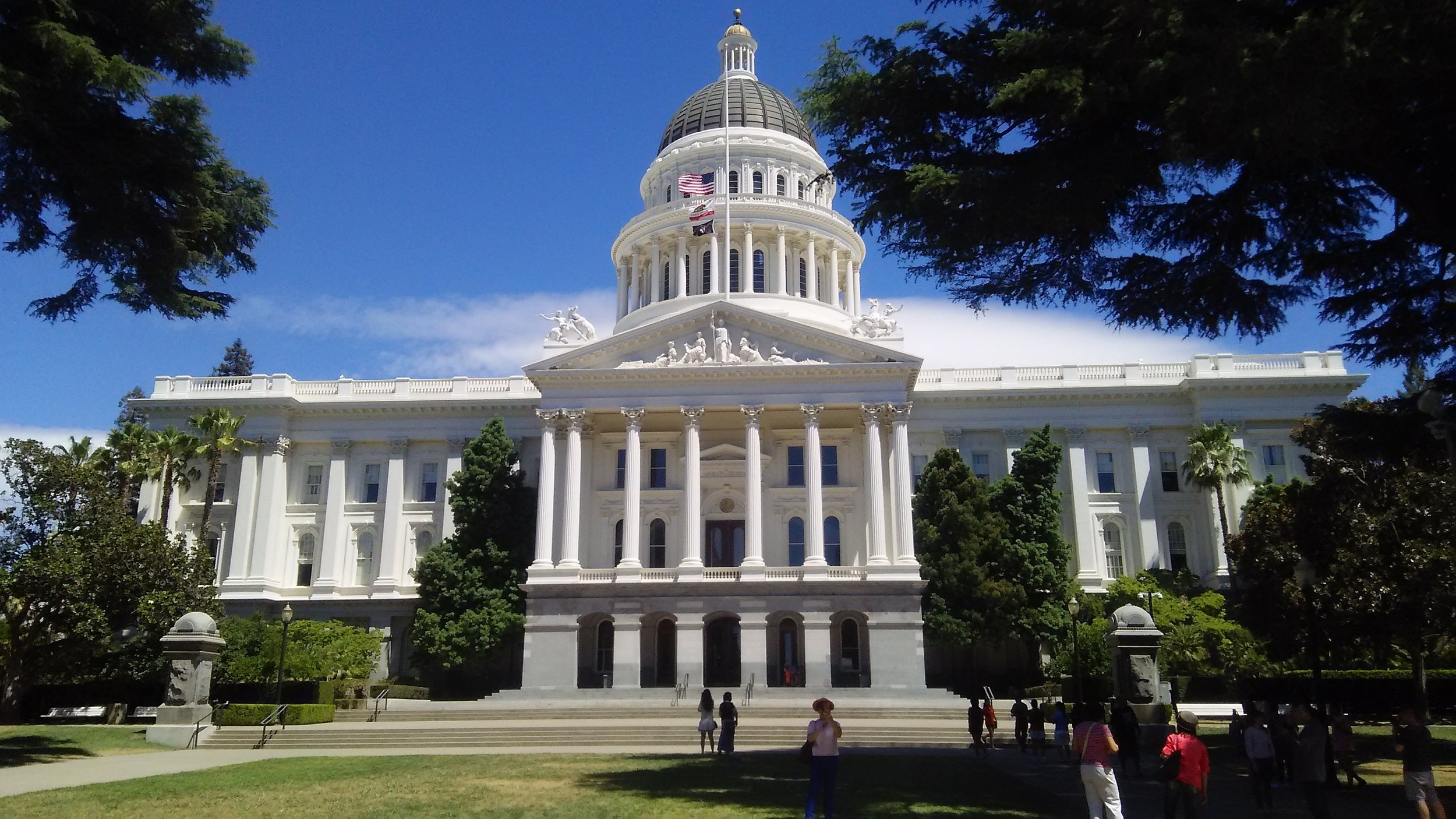 SB 249, the Workplace Know Your Rights Act, requires employers to inform workers of their rights and to provide emergency contact information.