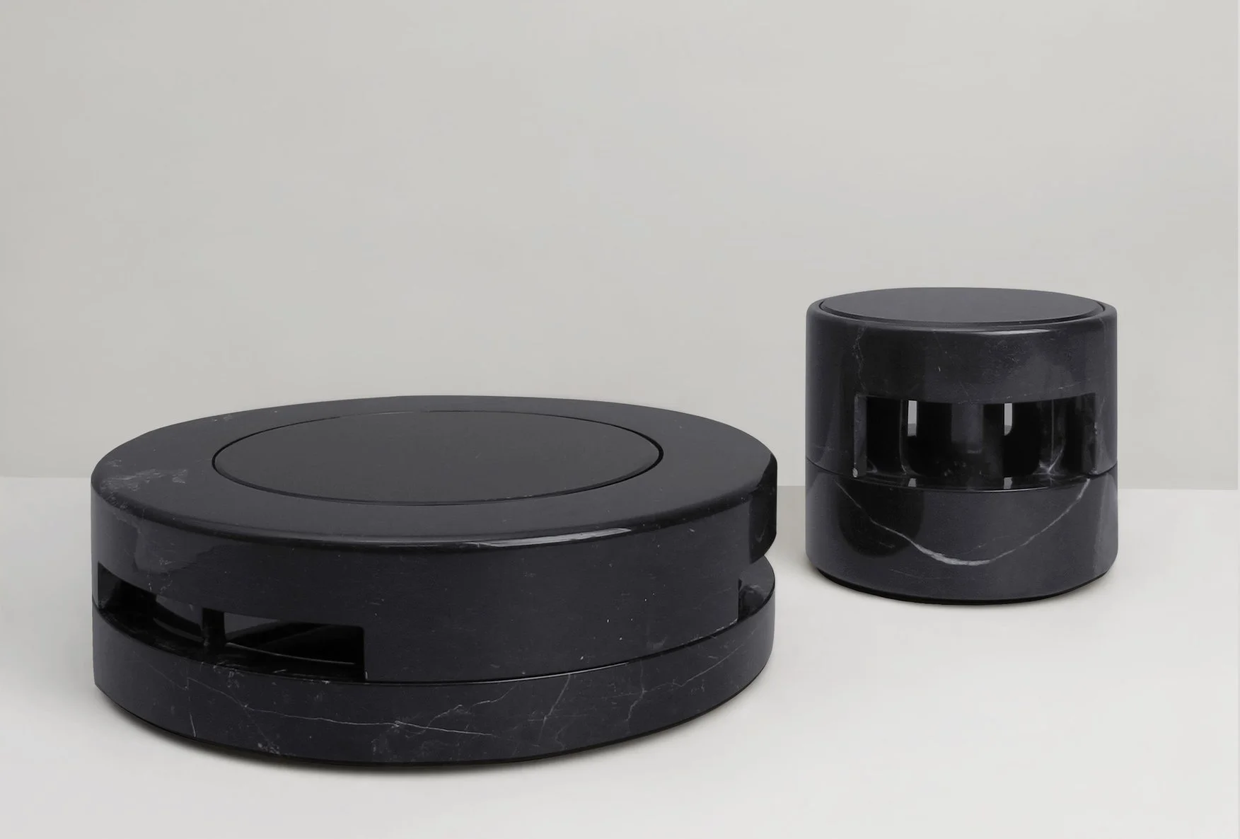 product-gillescaffier-ashtrays-AS016-017BA-1-1.jpg