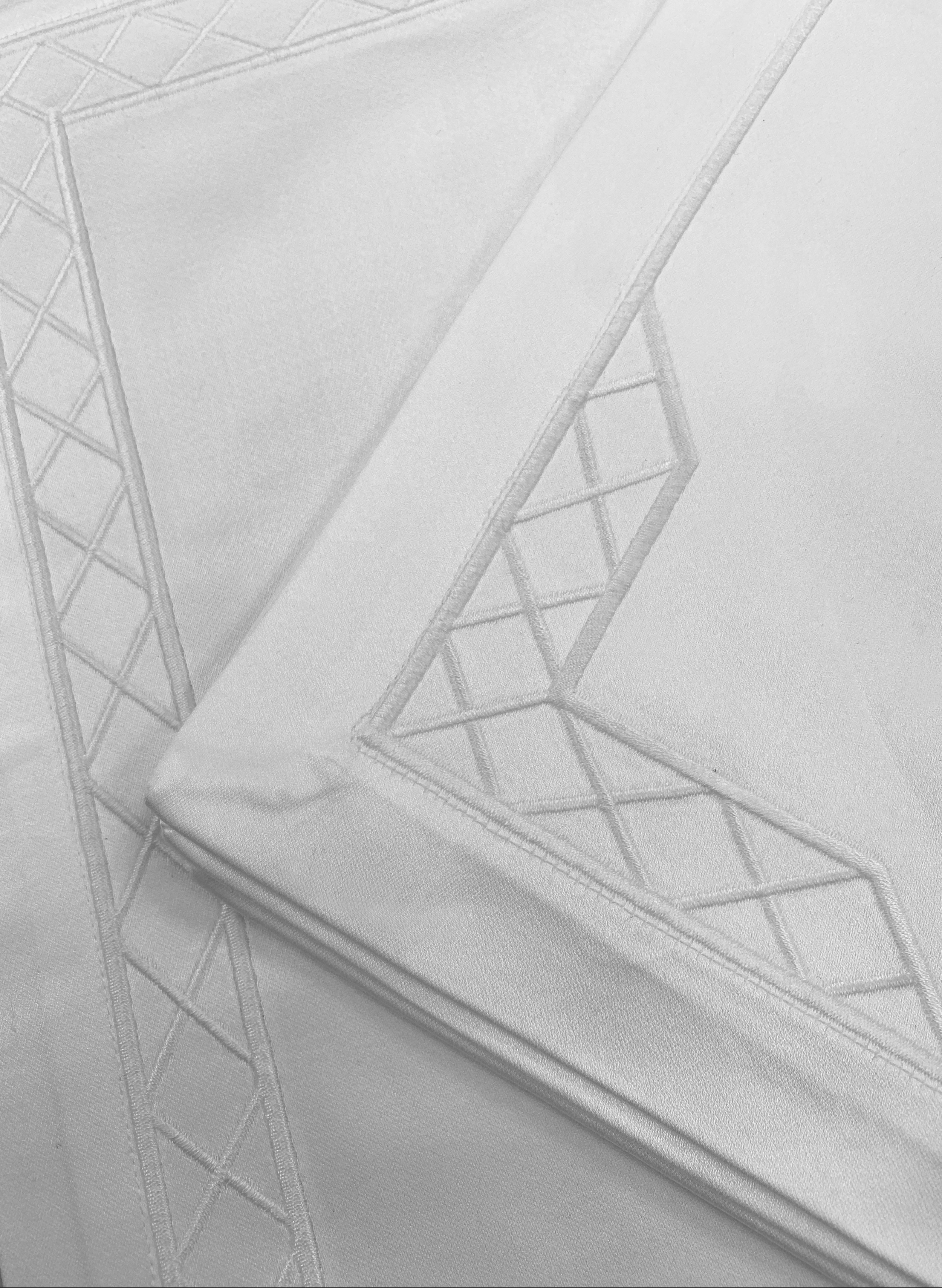 crossed table linen_.png