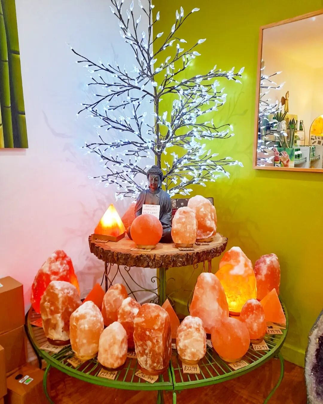 If it's gloomy outdoors, look within and you might just find a treasure! We spottee a himalayan salt lamp tree! 
Ahhh, this is the current view at Abaca Health Store! How could we ever get bored of this?! 💖