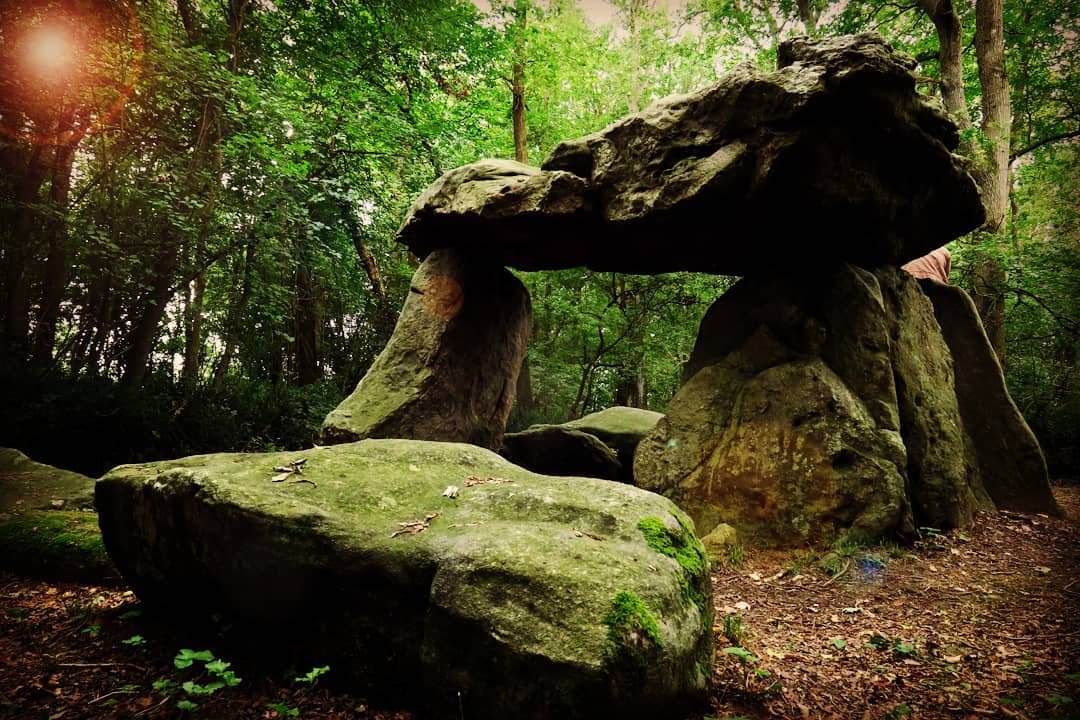 dolmen_commequiers.jpg