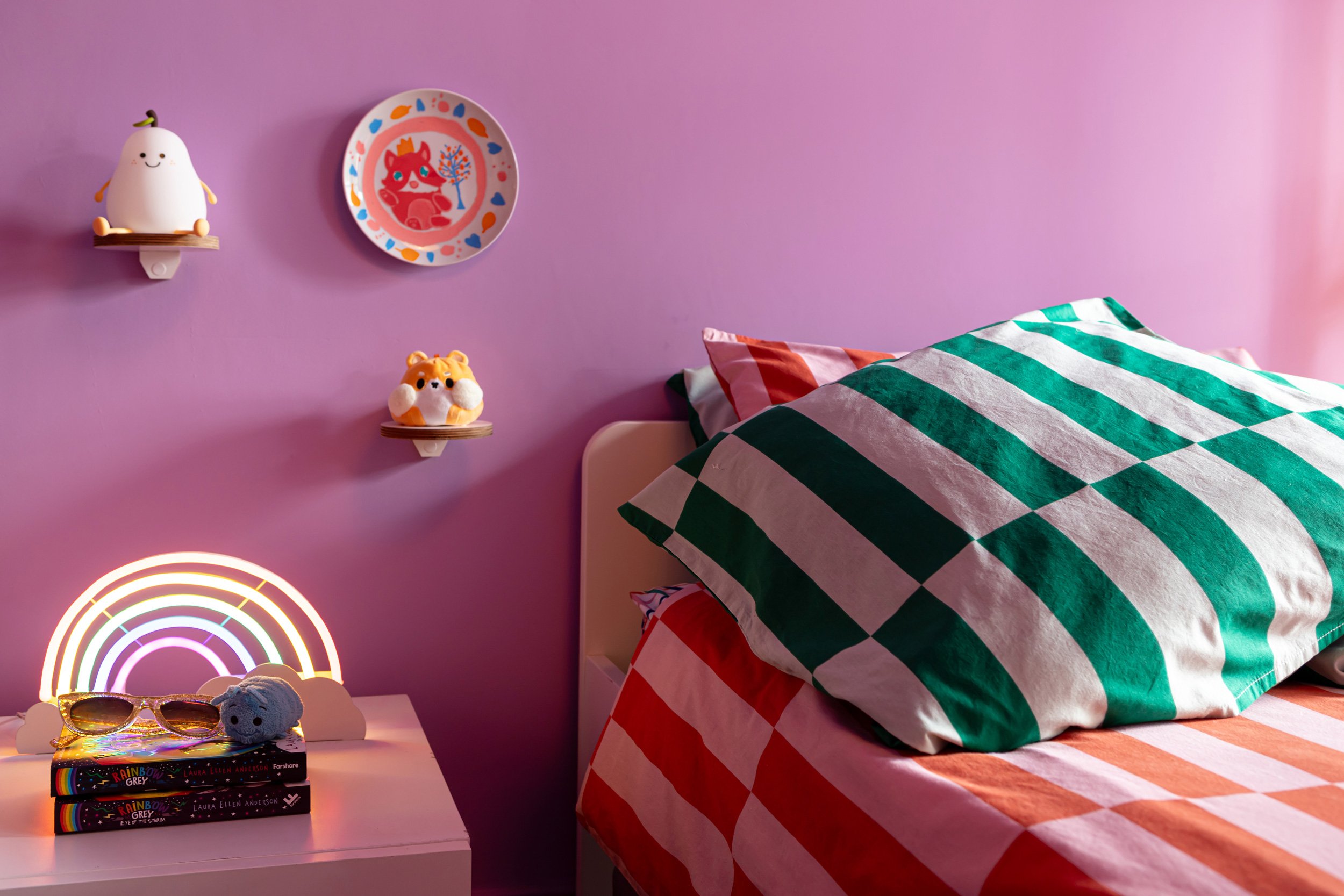 Colourful kids bedroom