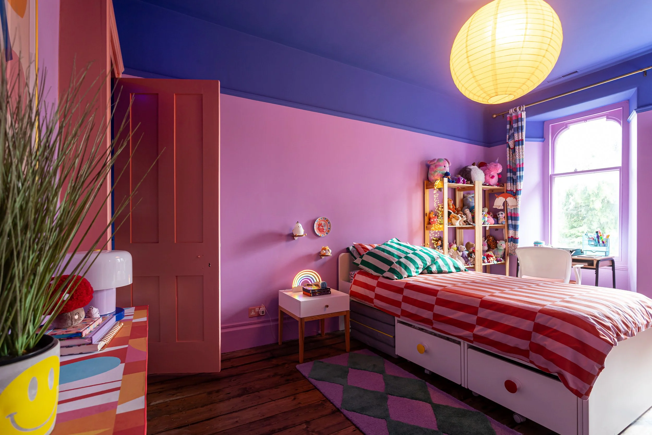 Colourful kids bedroom