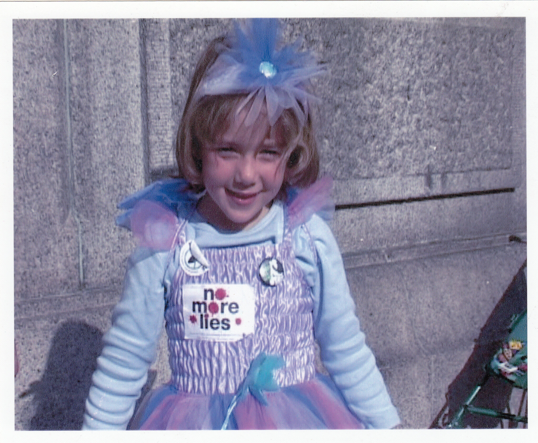 sally flower fairy against war 27 sept 2003.jpg