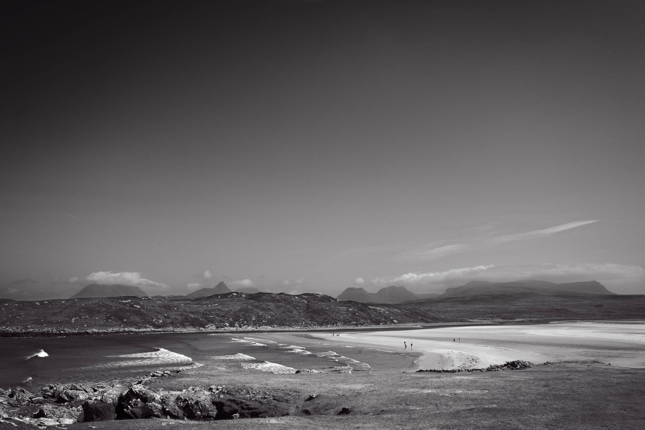 L1120210-achnahaird beach near summer isles b&w 2.jpg