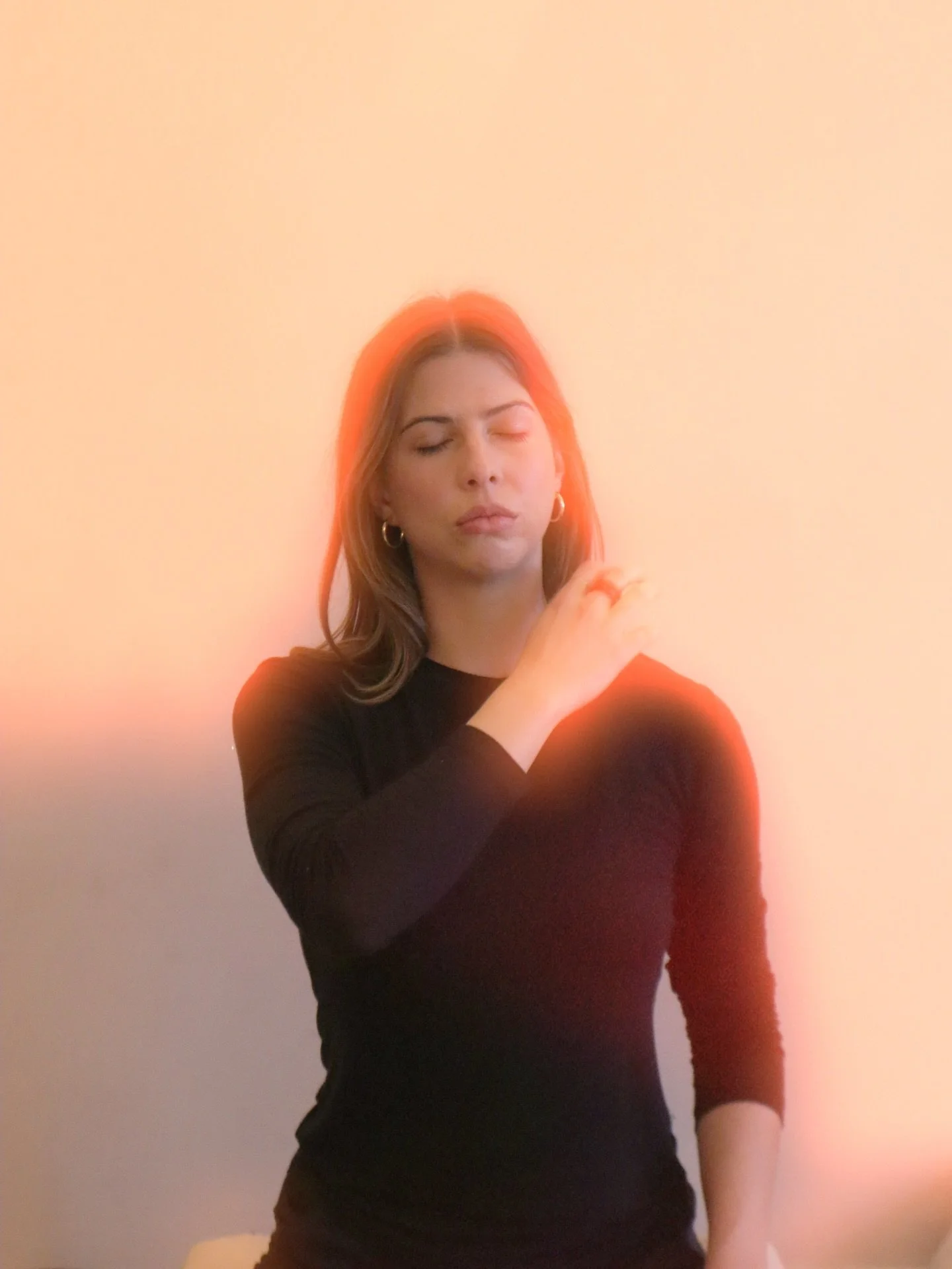 HOMECOMING: SOMATIC EMBODIMENT with @molliefarrell 
🩵🩵🩵🩵
An invitation to disconnect from the noise and reconnect with the wisdom of your body.
🩵🩵🩵🩵
Thursday, January 22nd
6:30&ndash;8pm
link in bio