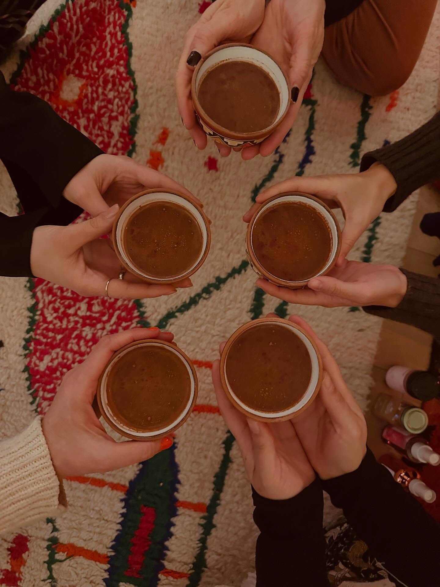 Pattern, art and beauty. 
🙏🏽🦋🩵🌈🙌☀️
Happy Easter to those who celebrate. 
🦋🩵🌈🙌☀️
May we all experience a resurrection. 
🩵🌈🙌☀️
Sound Bath &amp; Reiki Meditation with @marikotamegai this eve ~ Sunday, April 5th
🌈🙌☀️
maharose.com
🙌☀️
#sel