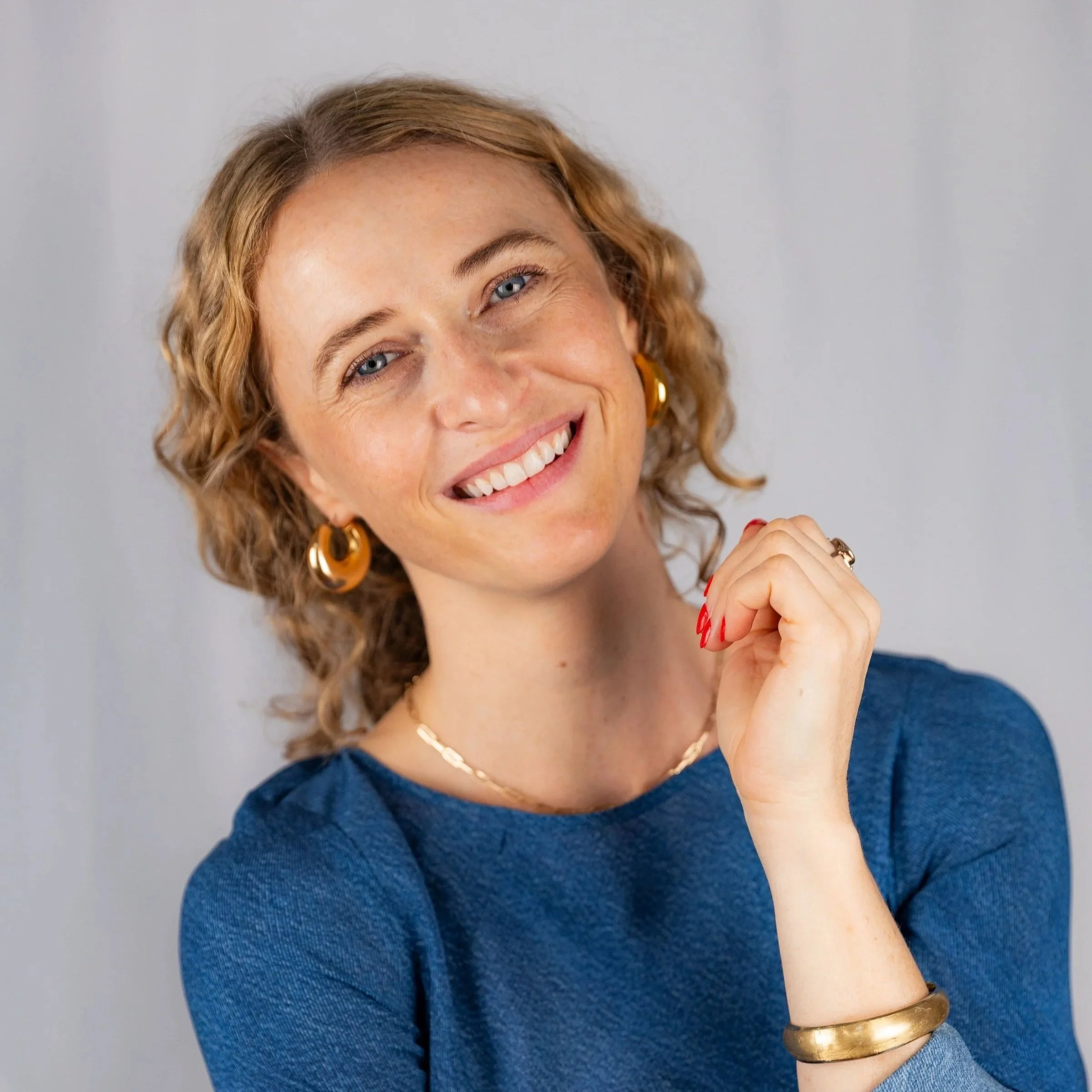  Tasha Anderson    
Mediumship, Reiki