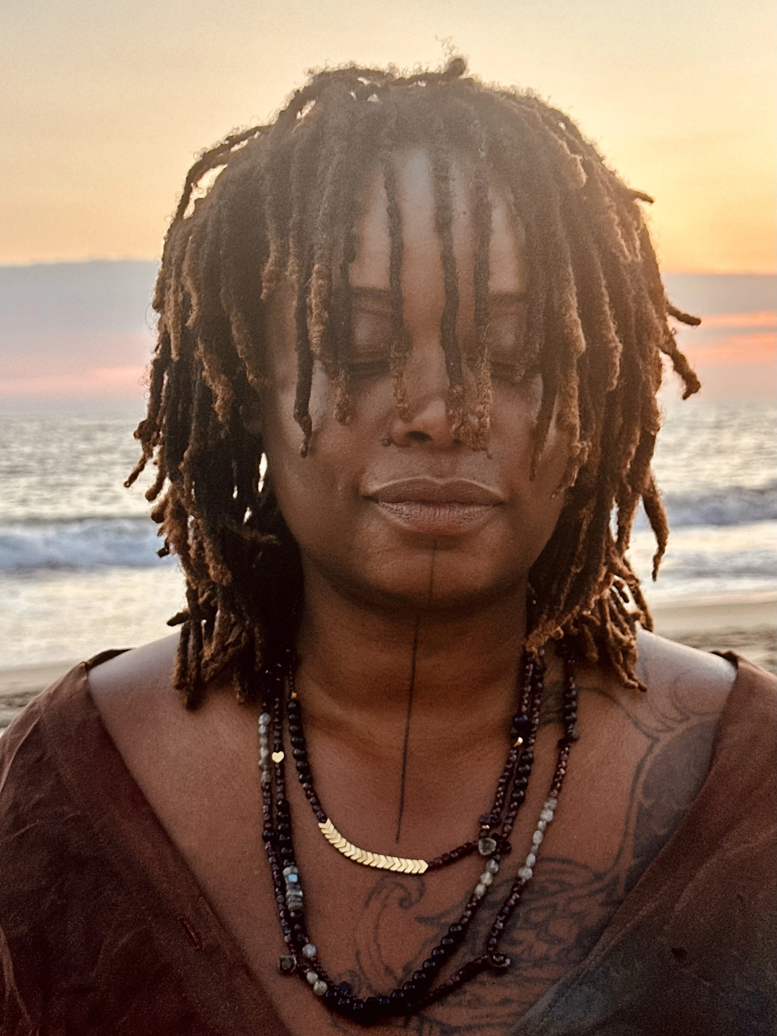 garnet necklaces jaguar.jpeg