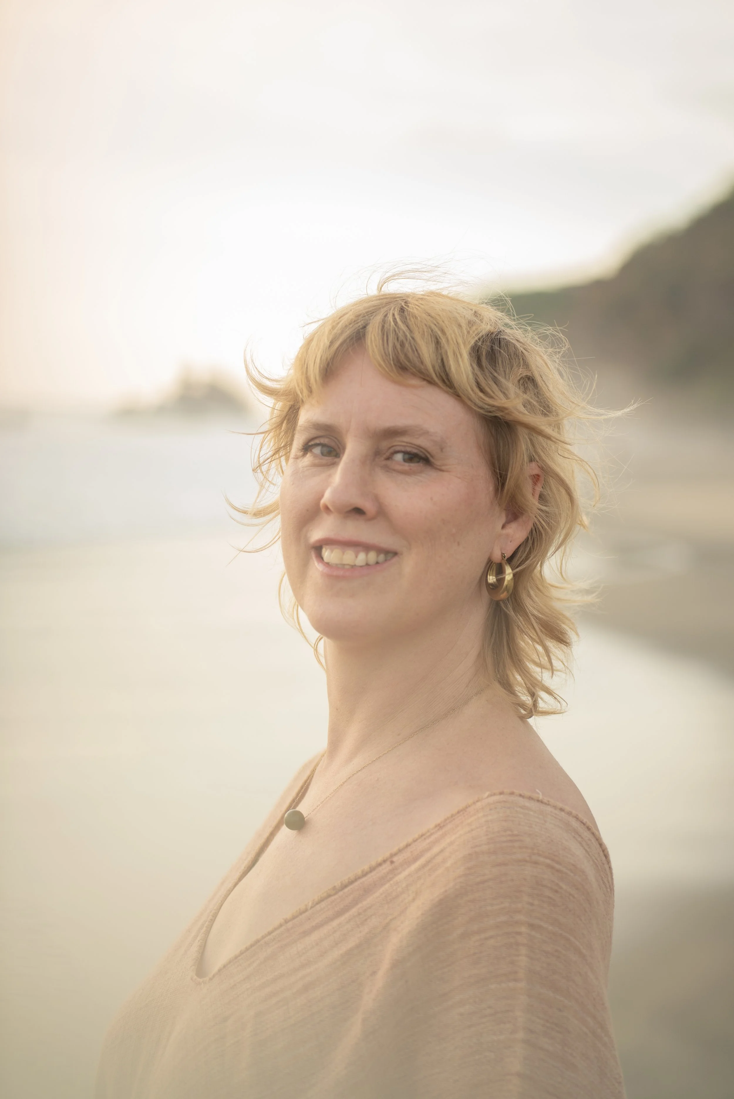  Lisa Levine    Reiki, Spiritual Business, Acupuncture