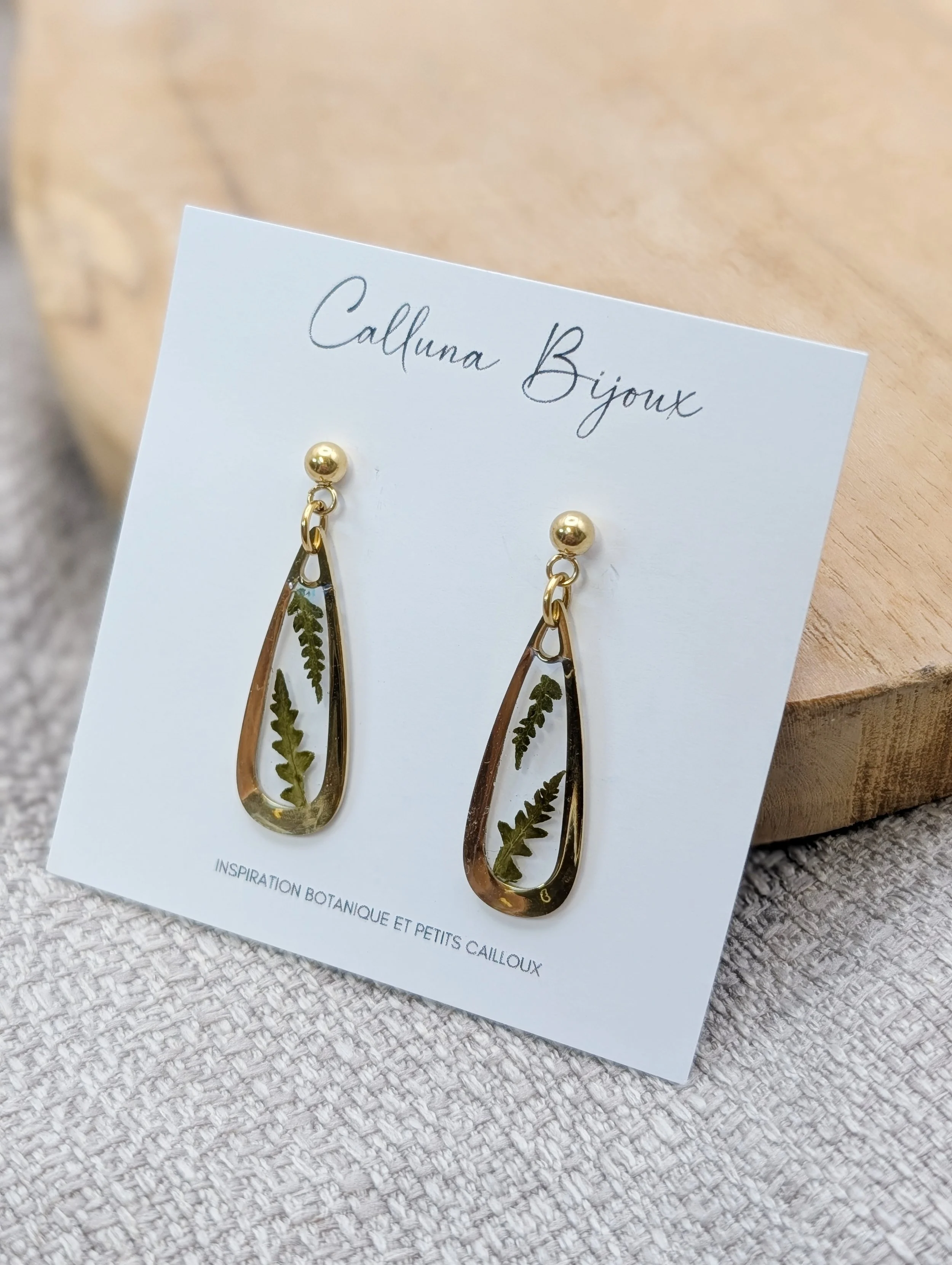 Boucles gouttes fougére