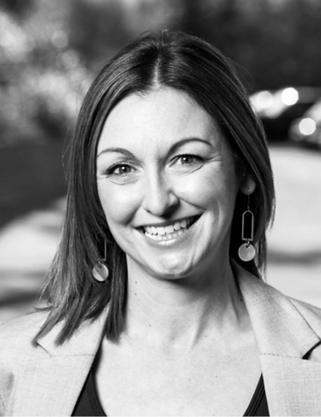 Rebecca Robinson professional headshot