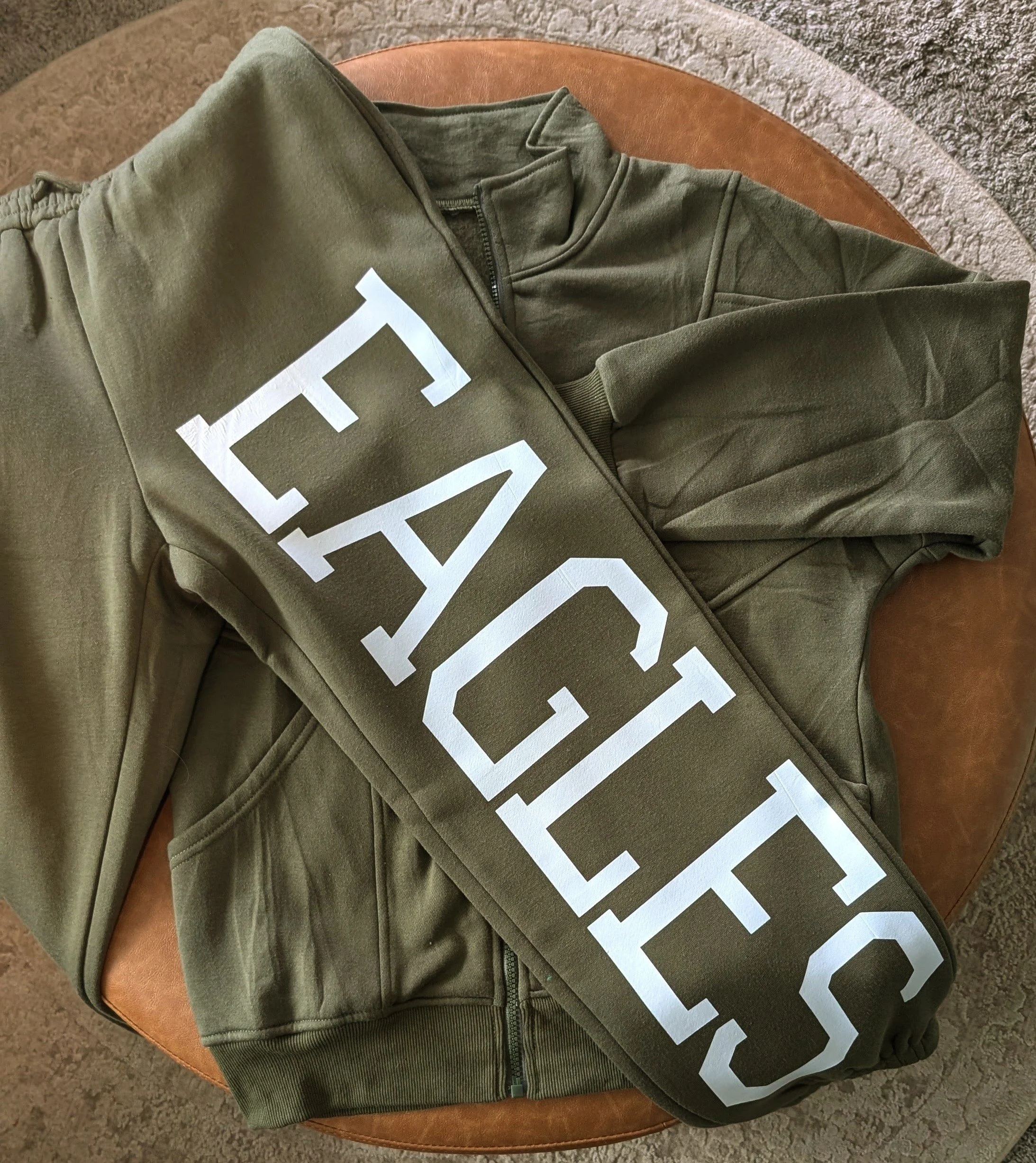 Olive Zip 1.jpg