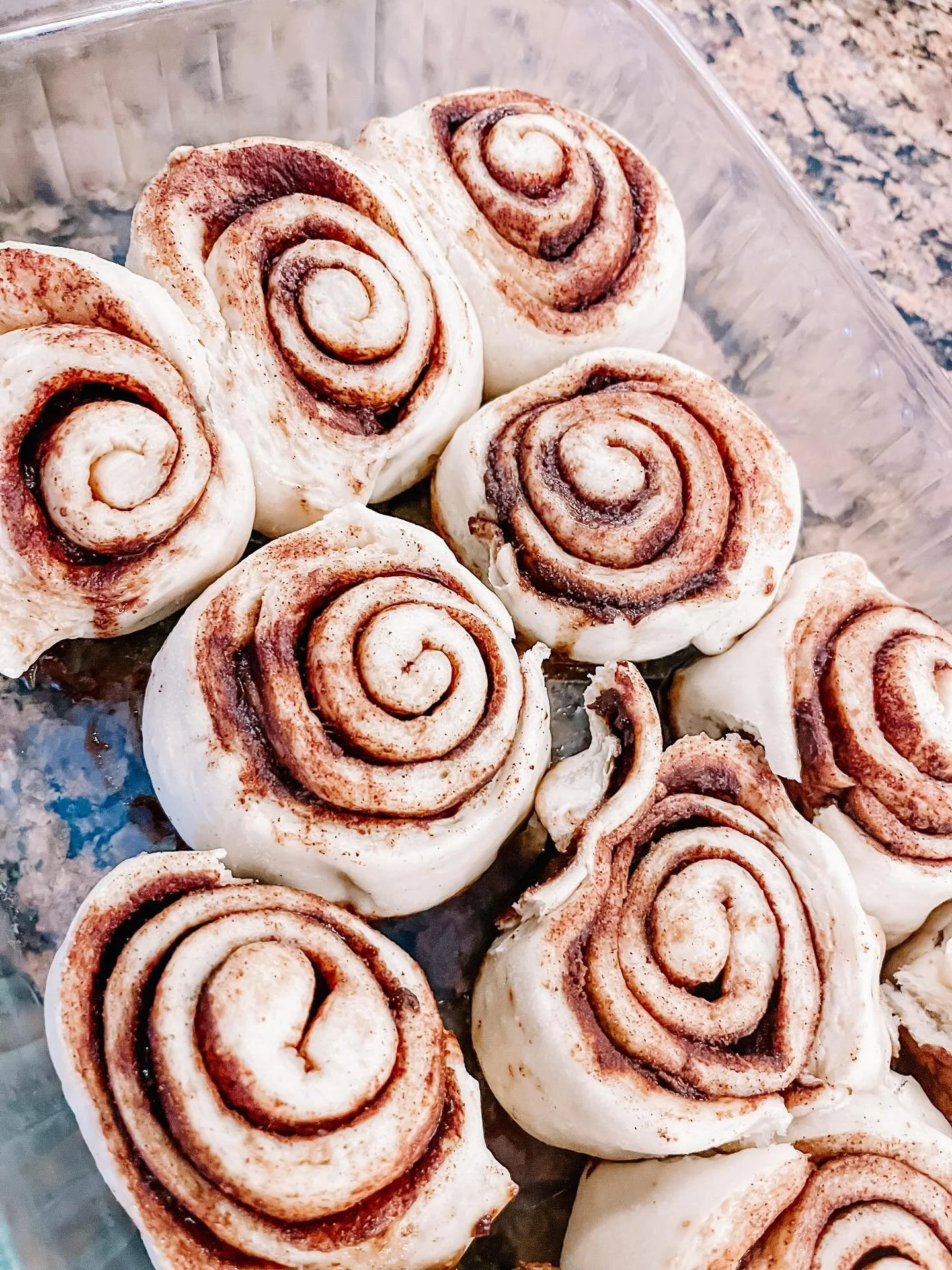 Friday morning cinnamon rolls! These are homemade without processed white or brown sugar. I subbed with coconut sugar and monkfruit. Yum! 😋 
.
.
.
.
.
#homeschool #momlife #homemaking #homemaker #motherculture #homemade #organic #homeschooling #home