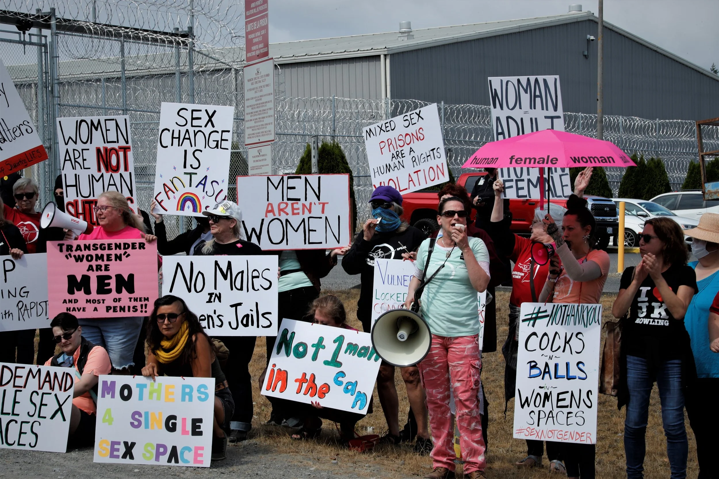 Prison background, bullhorn.jpg