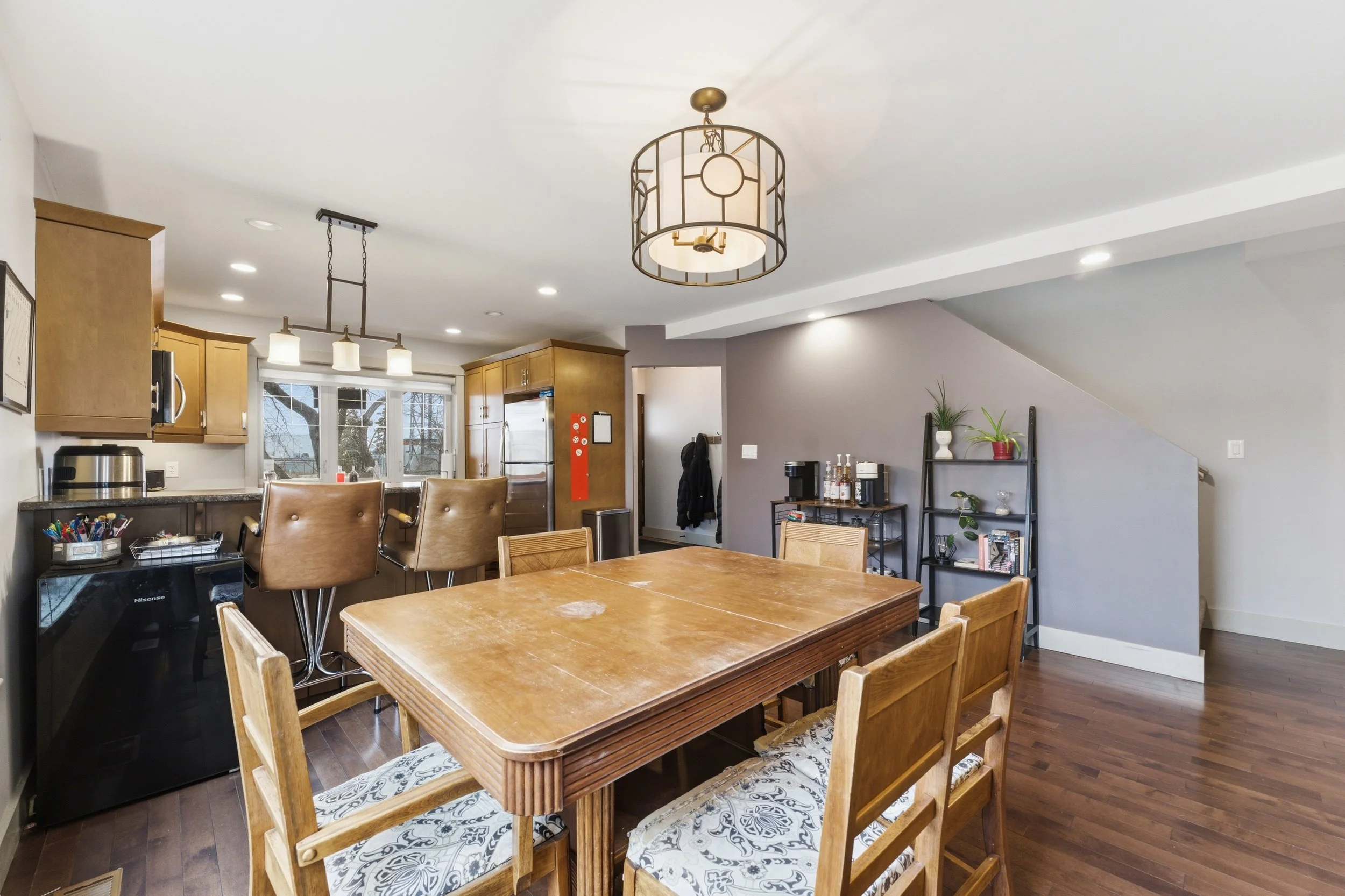 1059 Parker Ave-15.jpg