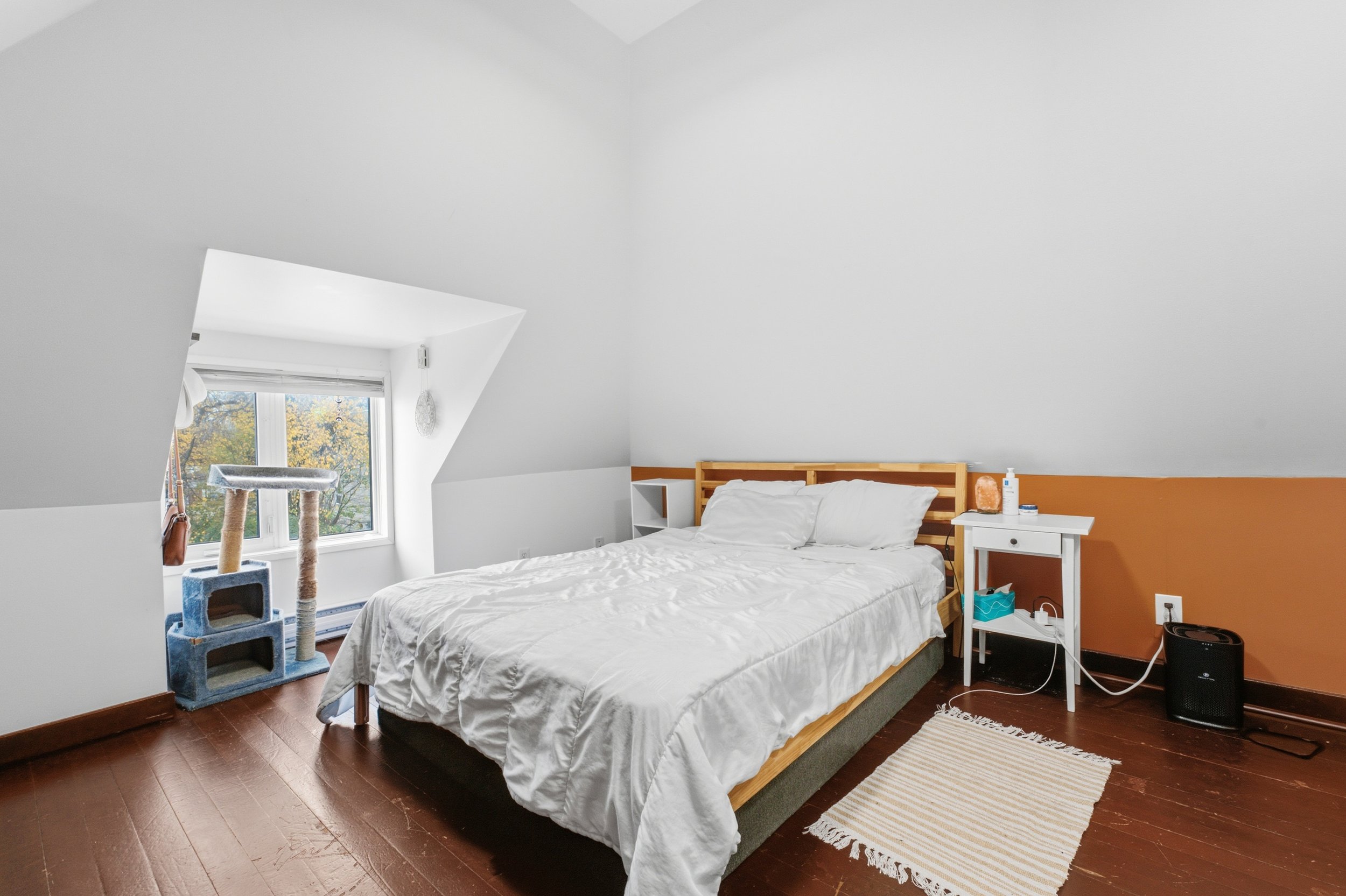177 Johnson Ave W-24.jpg