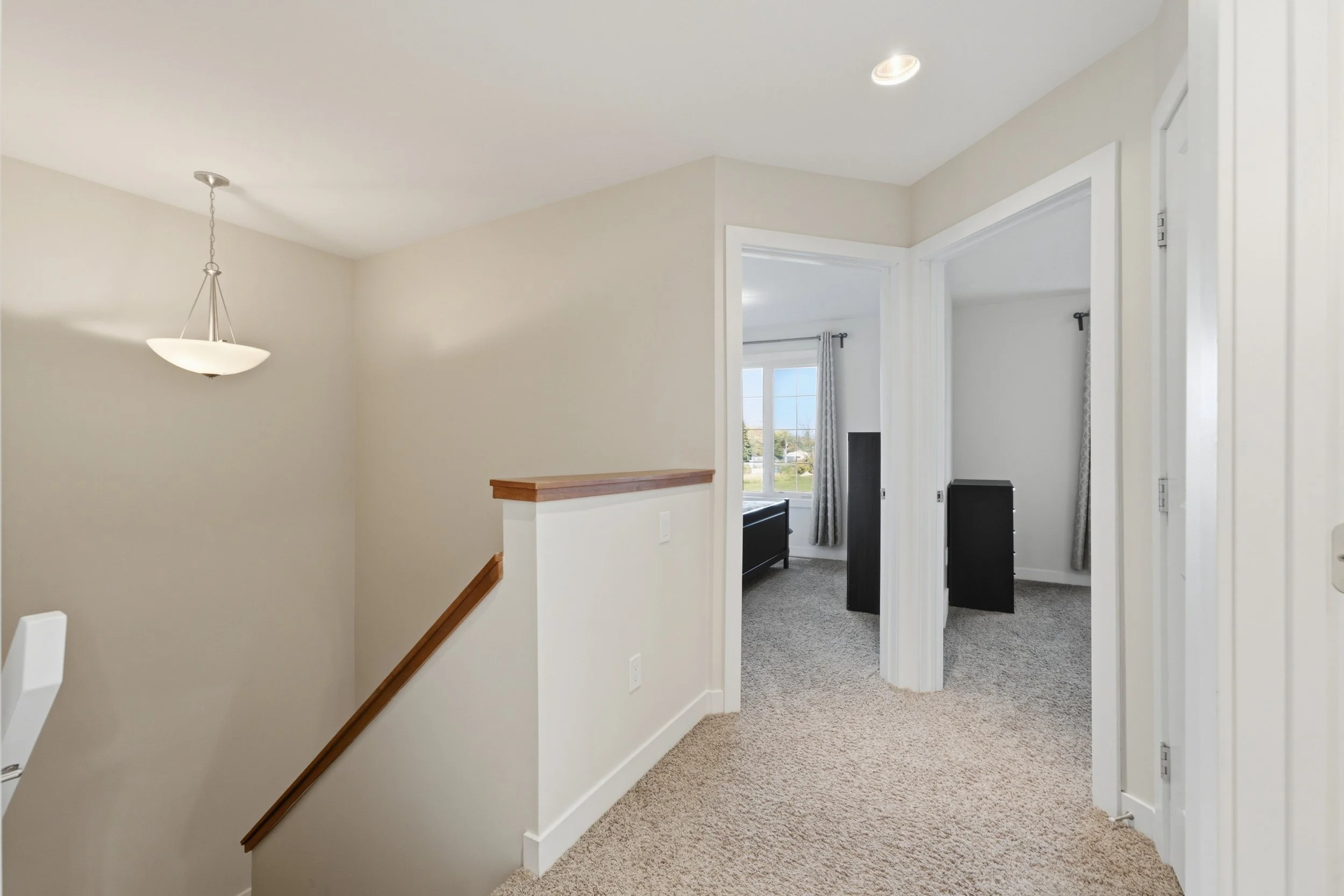 5-3377 Pembina Ave-23.jpg