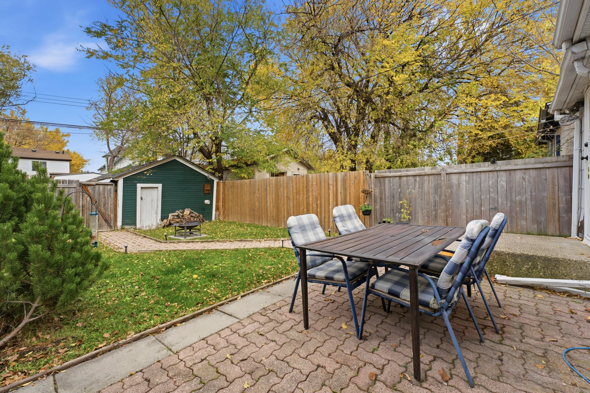 177 Johnson Ave W-35.jpg