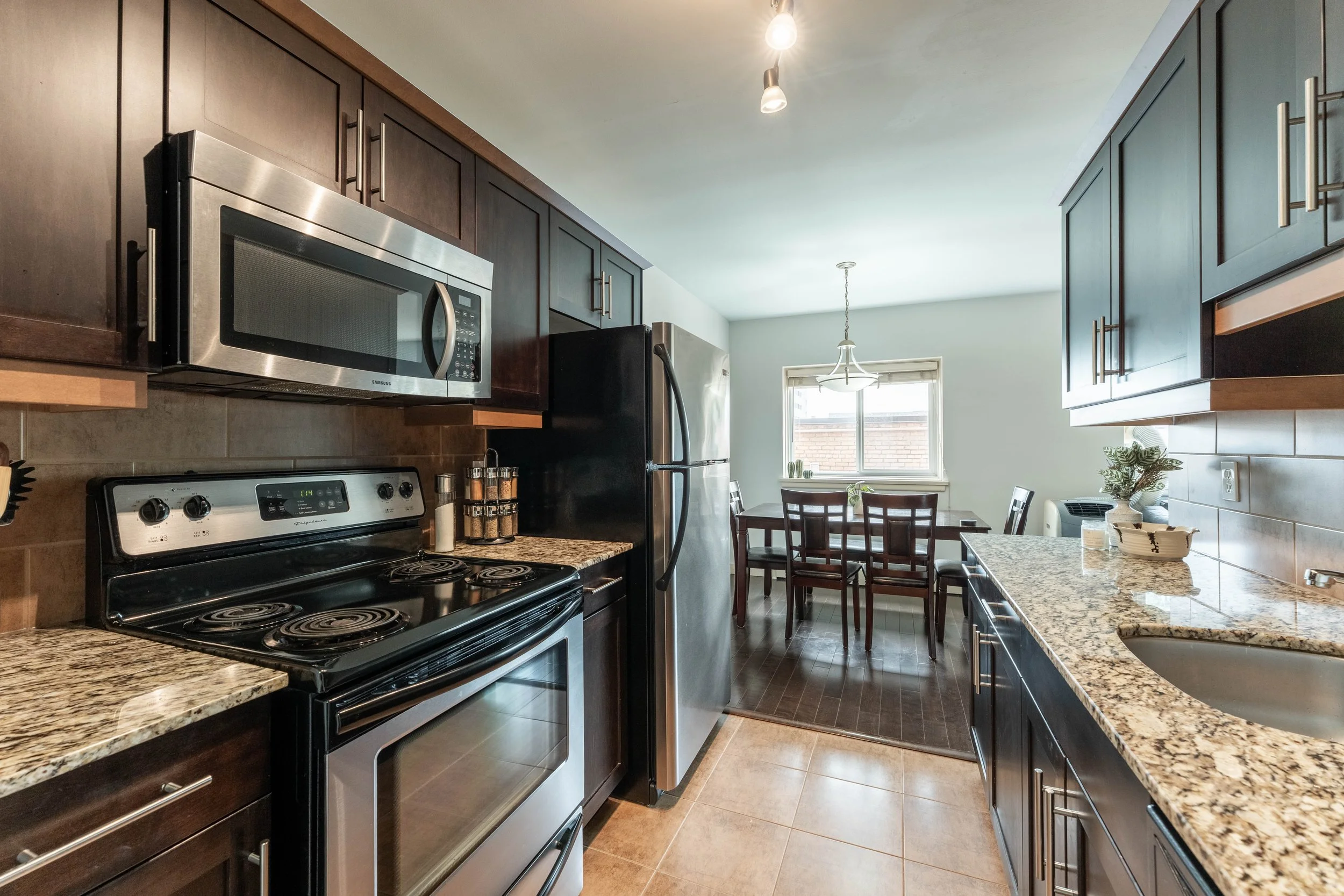 304-565 Corydon-19.jpg