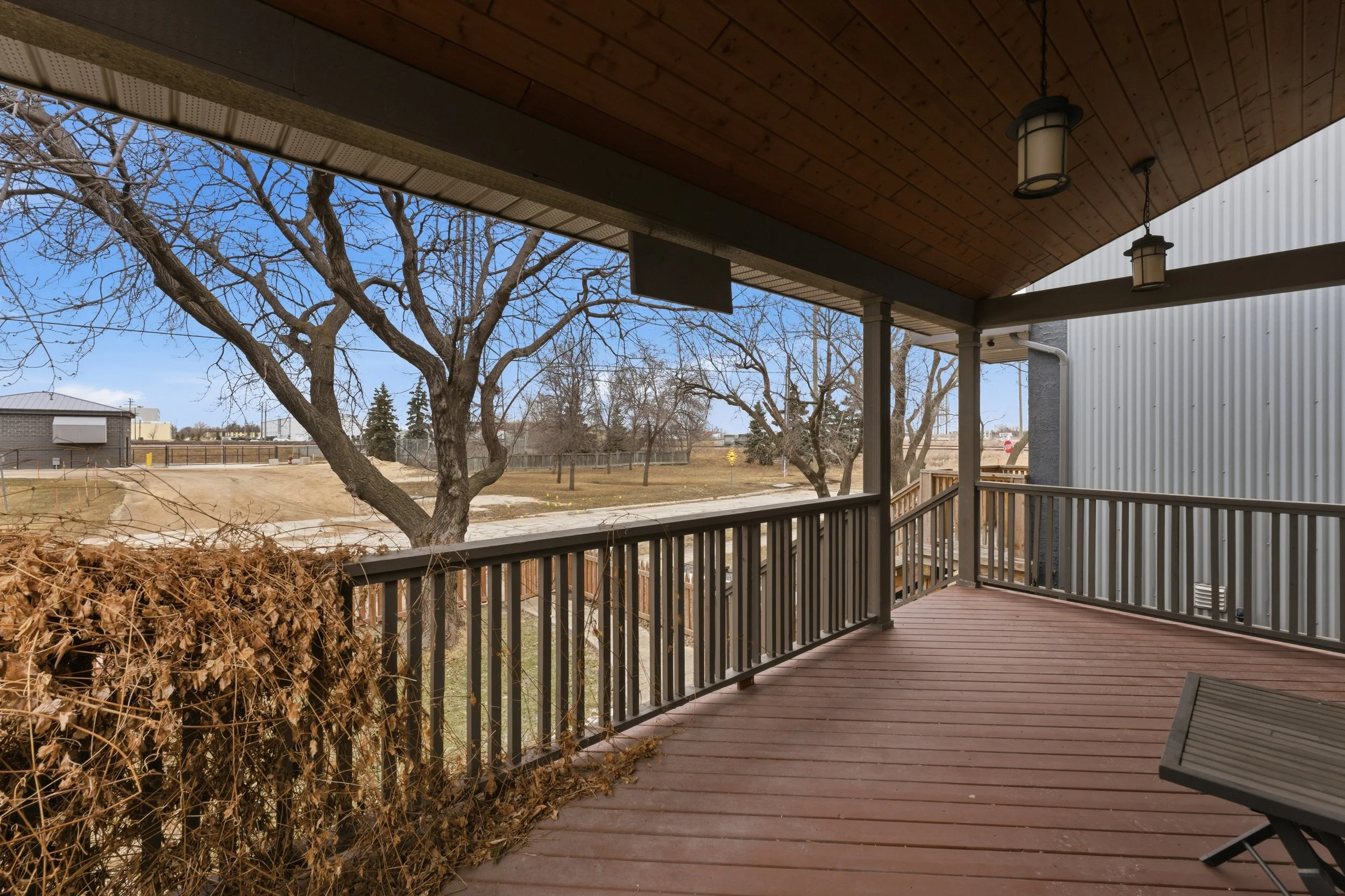 1059 Parker Ave-6.jpg