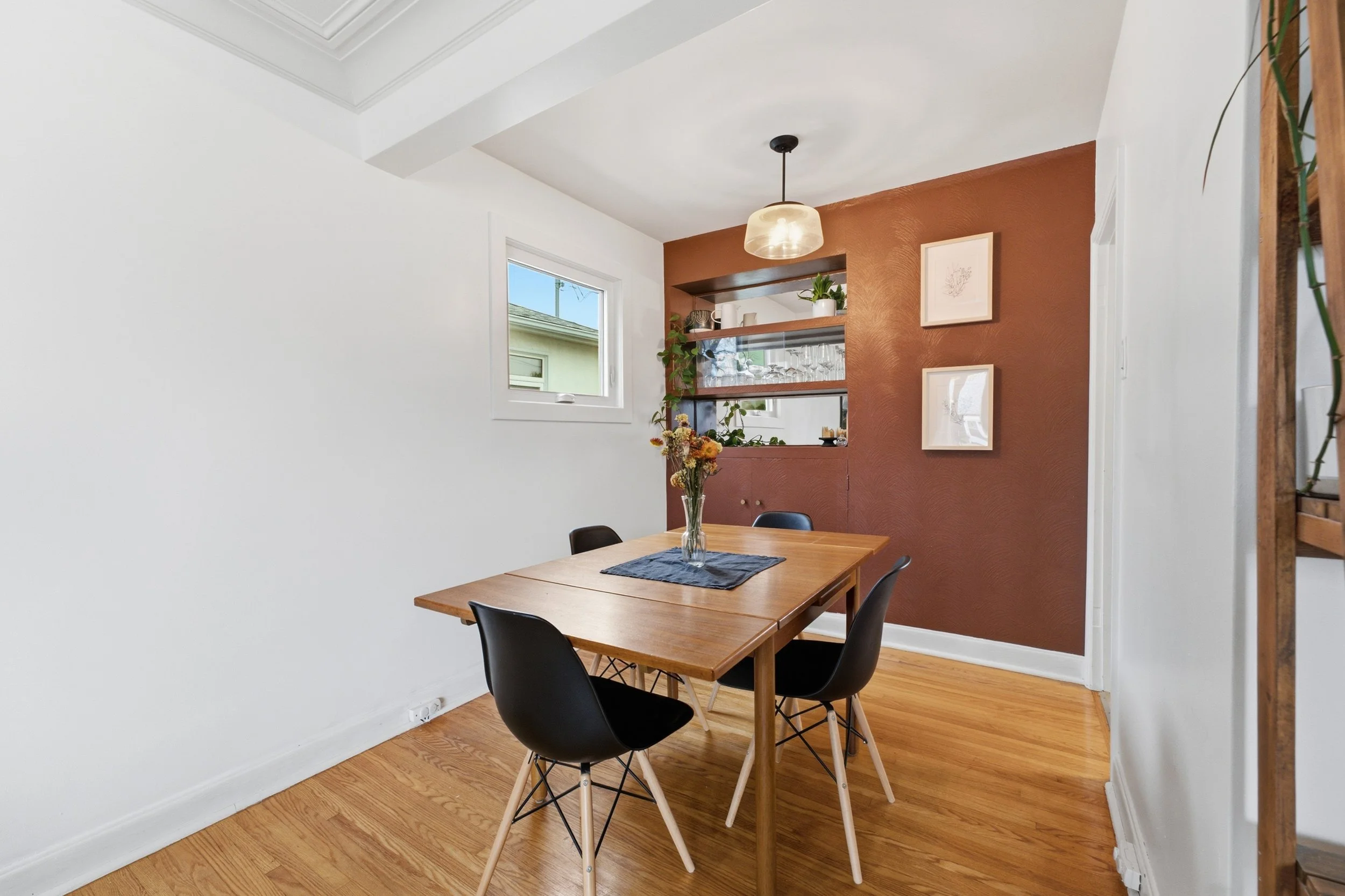 450Beaverbrook St-16.jpg