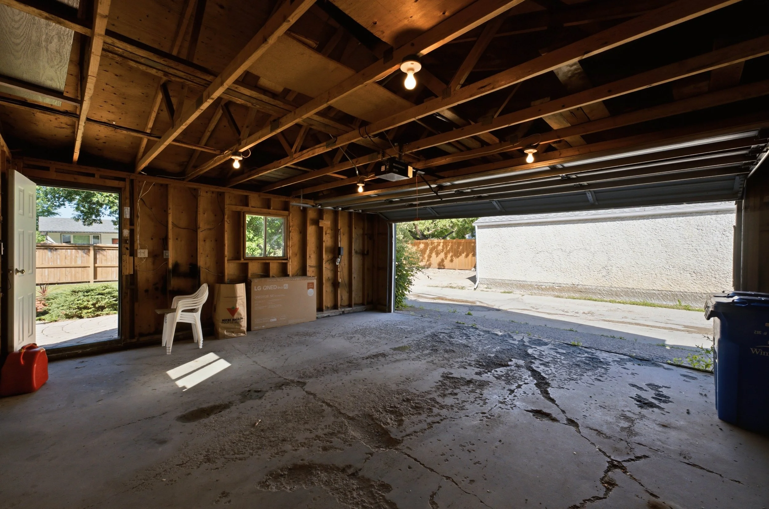 31 Dells Cres-47.jpg