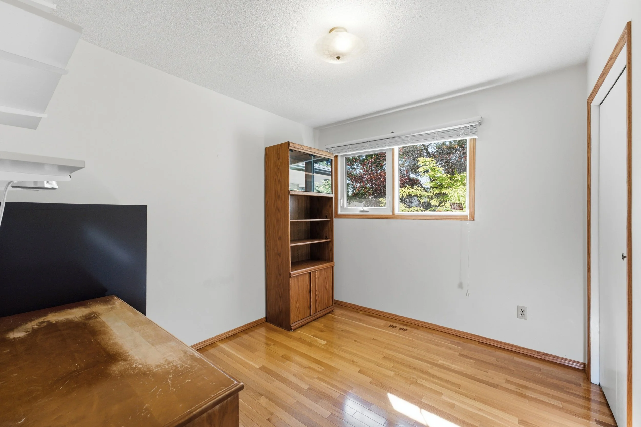 31 Dells Cres-21.jpg